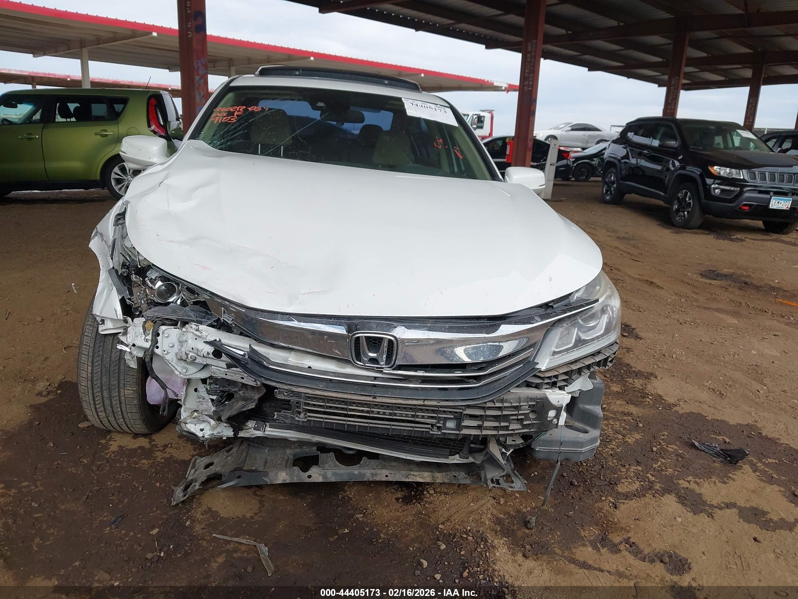 HONDA ACCORD image 6