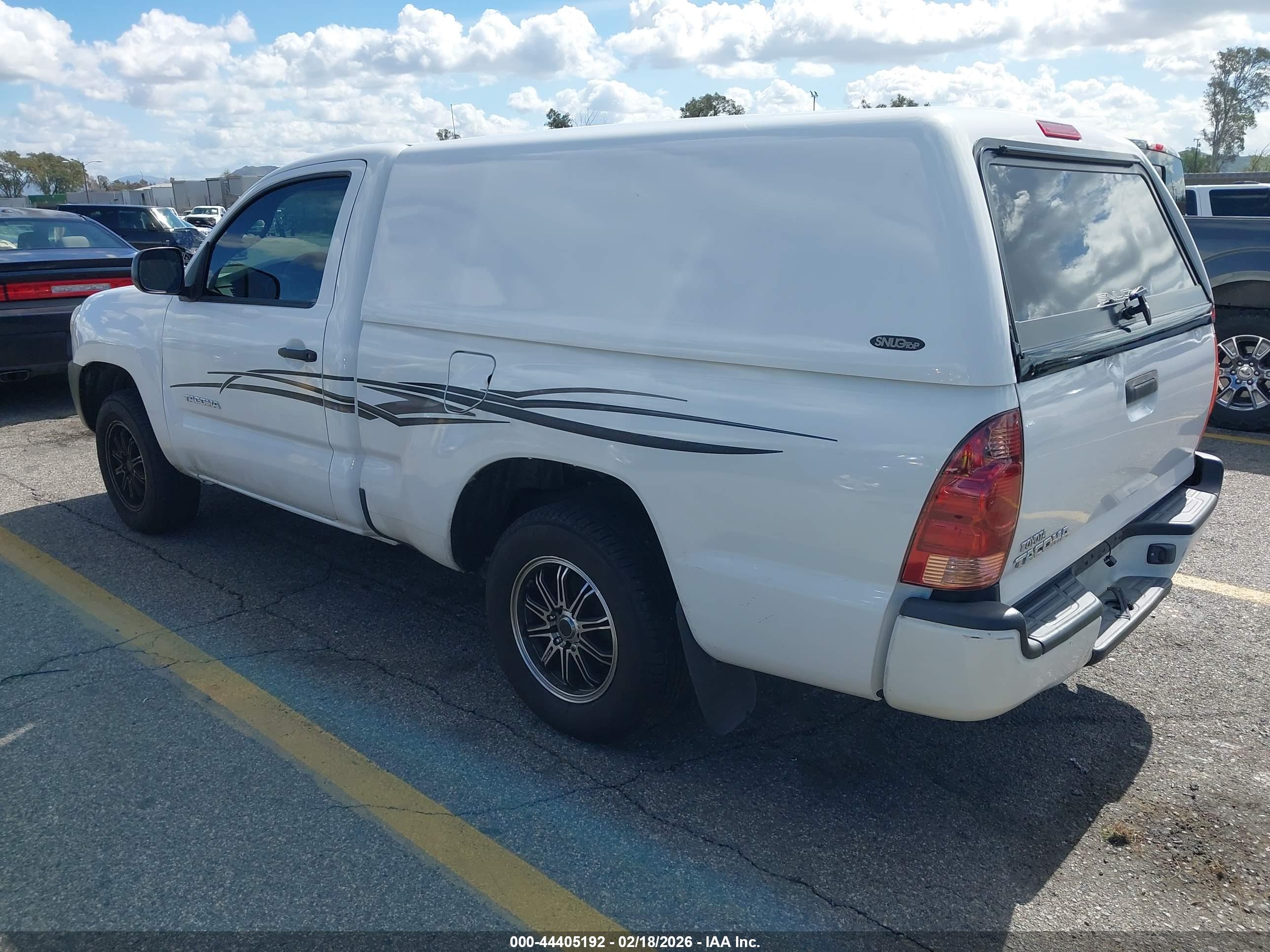 TOYOTA TACOMA image 3