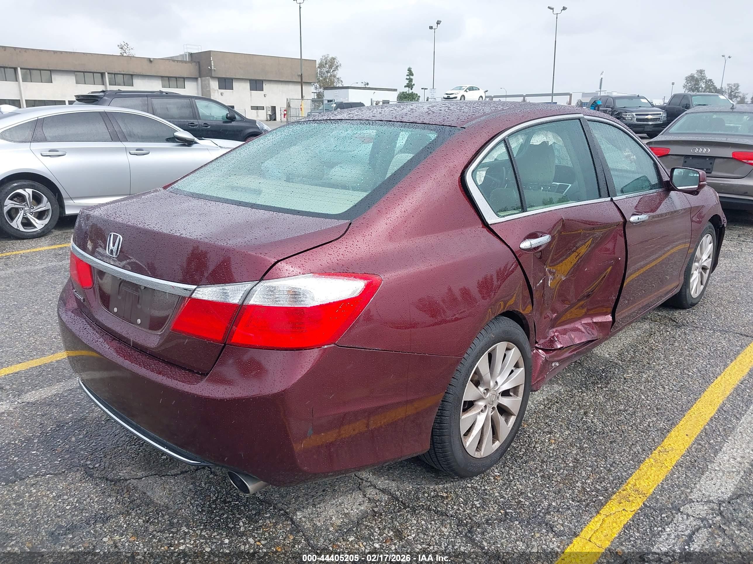 HONDA ACCORD image 4