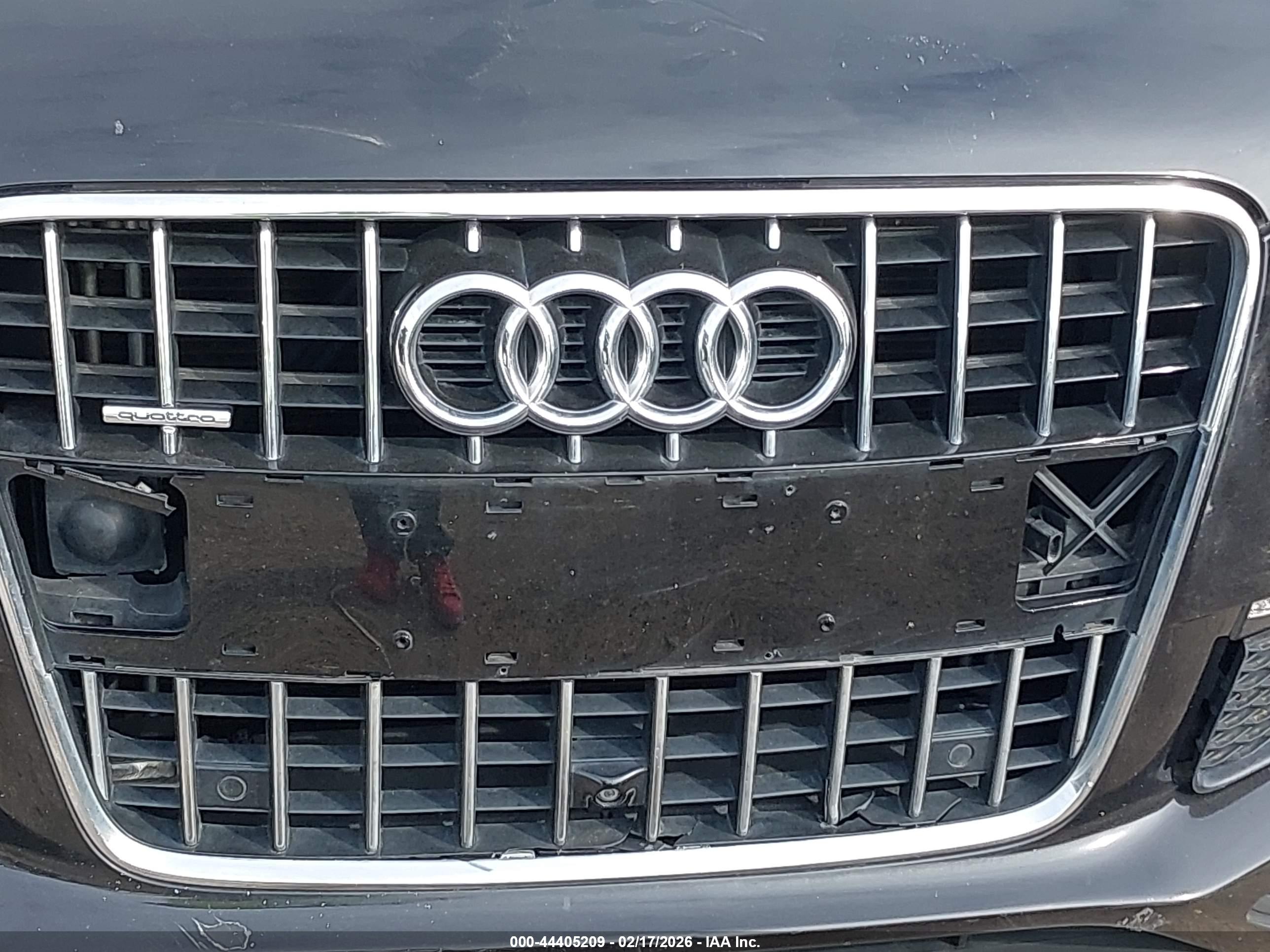 AUDI Q7 image 6