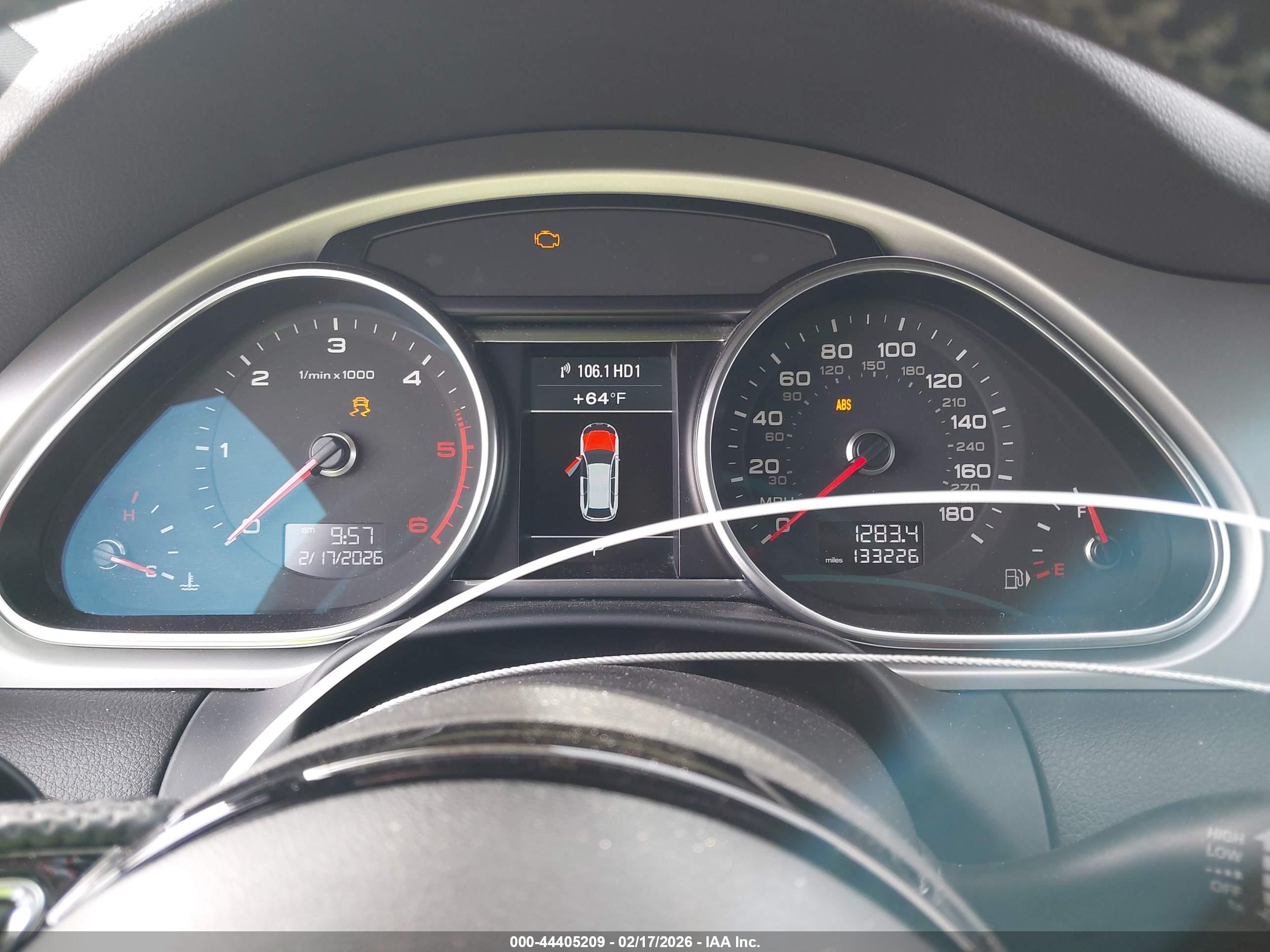 AUDI Q7 image 7