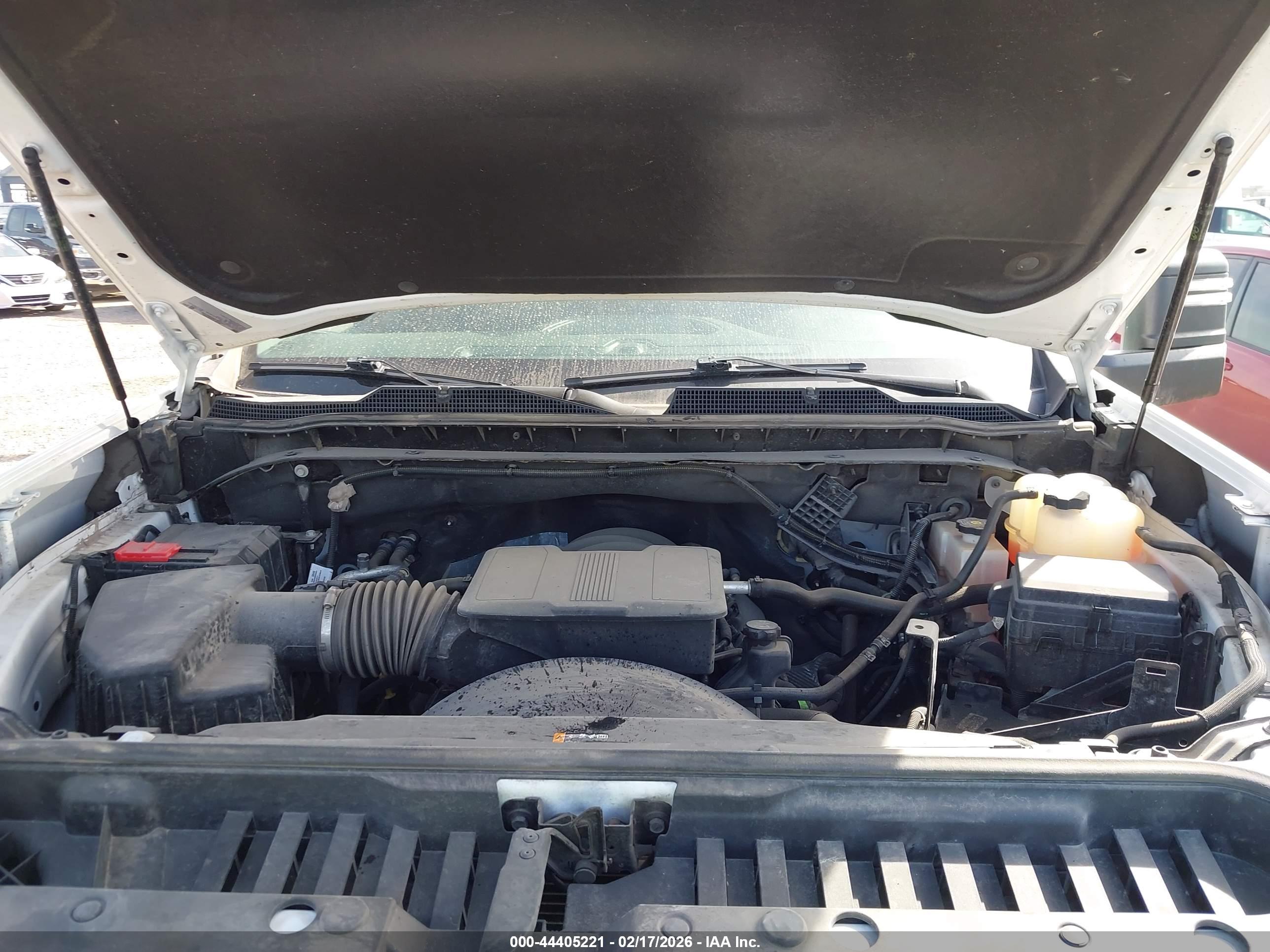 CHEVROLET SILVERADO image 10