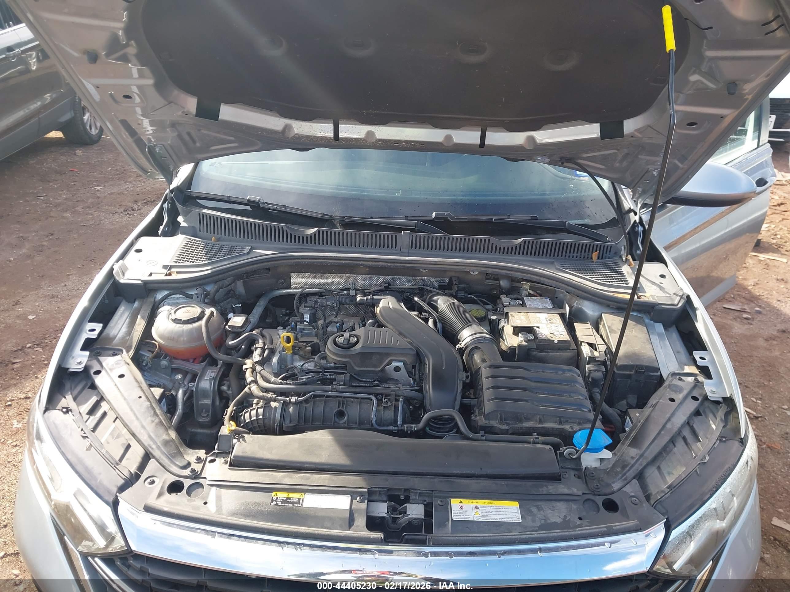 VOLKSWAGEN JETTA image 10