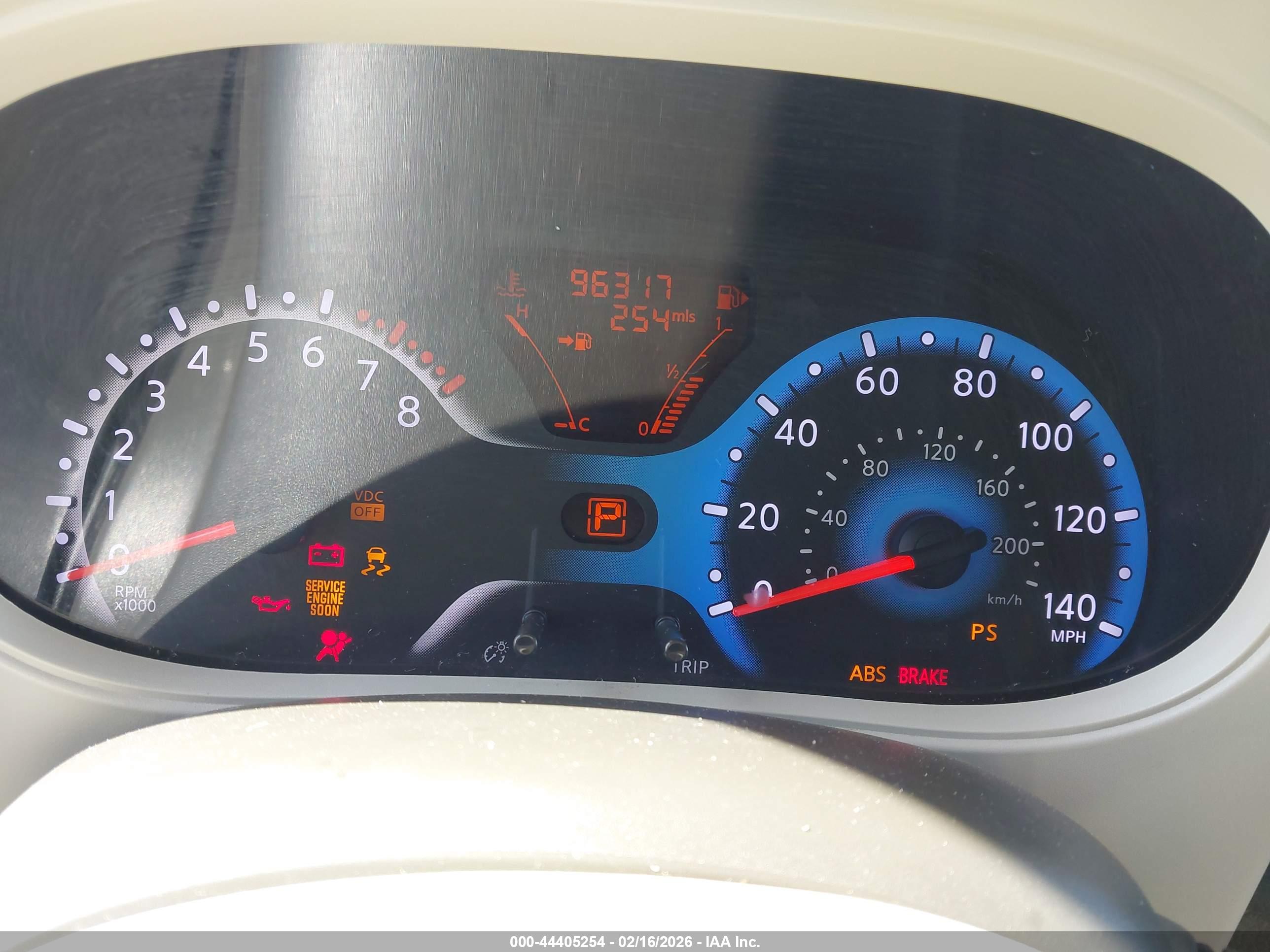 NISSAN CUBE image 7