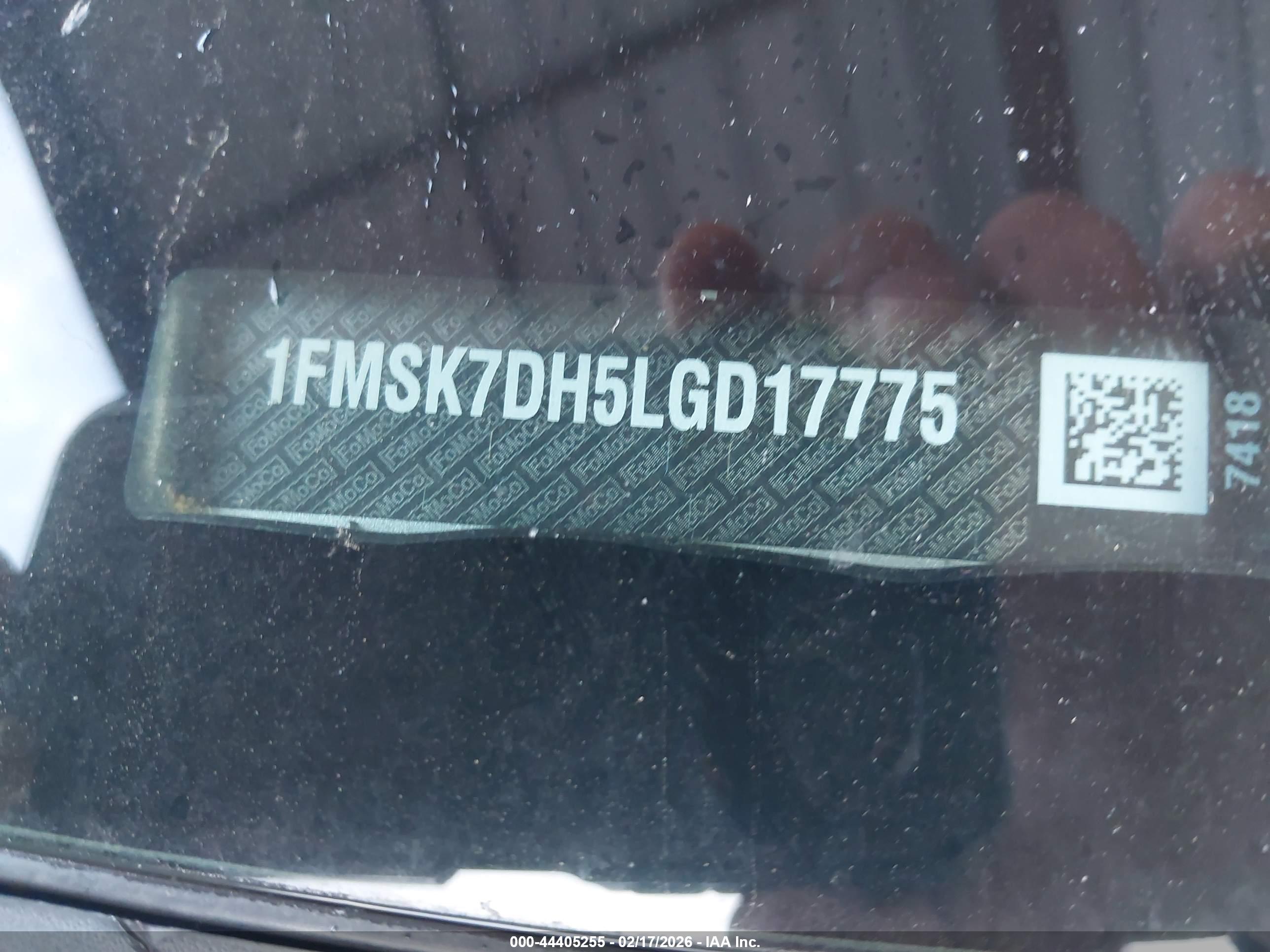 FORD EXPLORER image 9