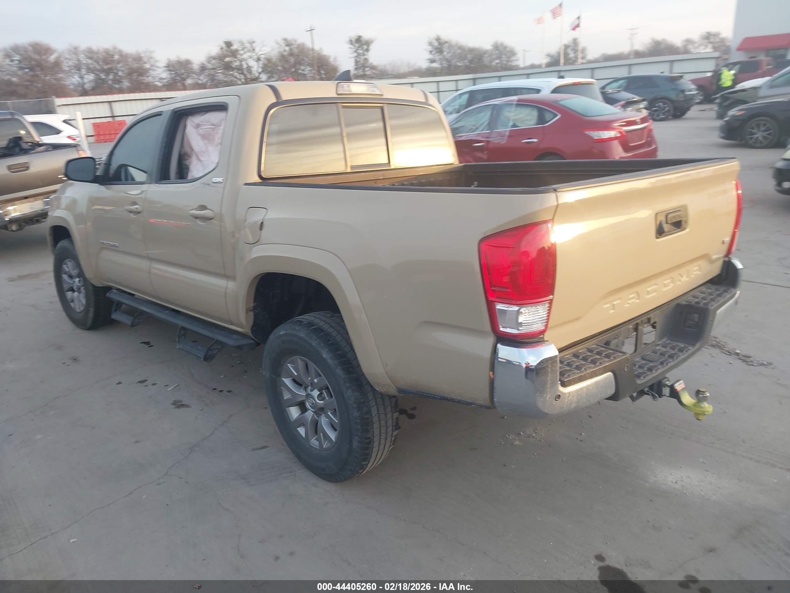 TOYOTA TACOMA image 3