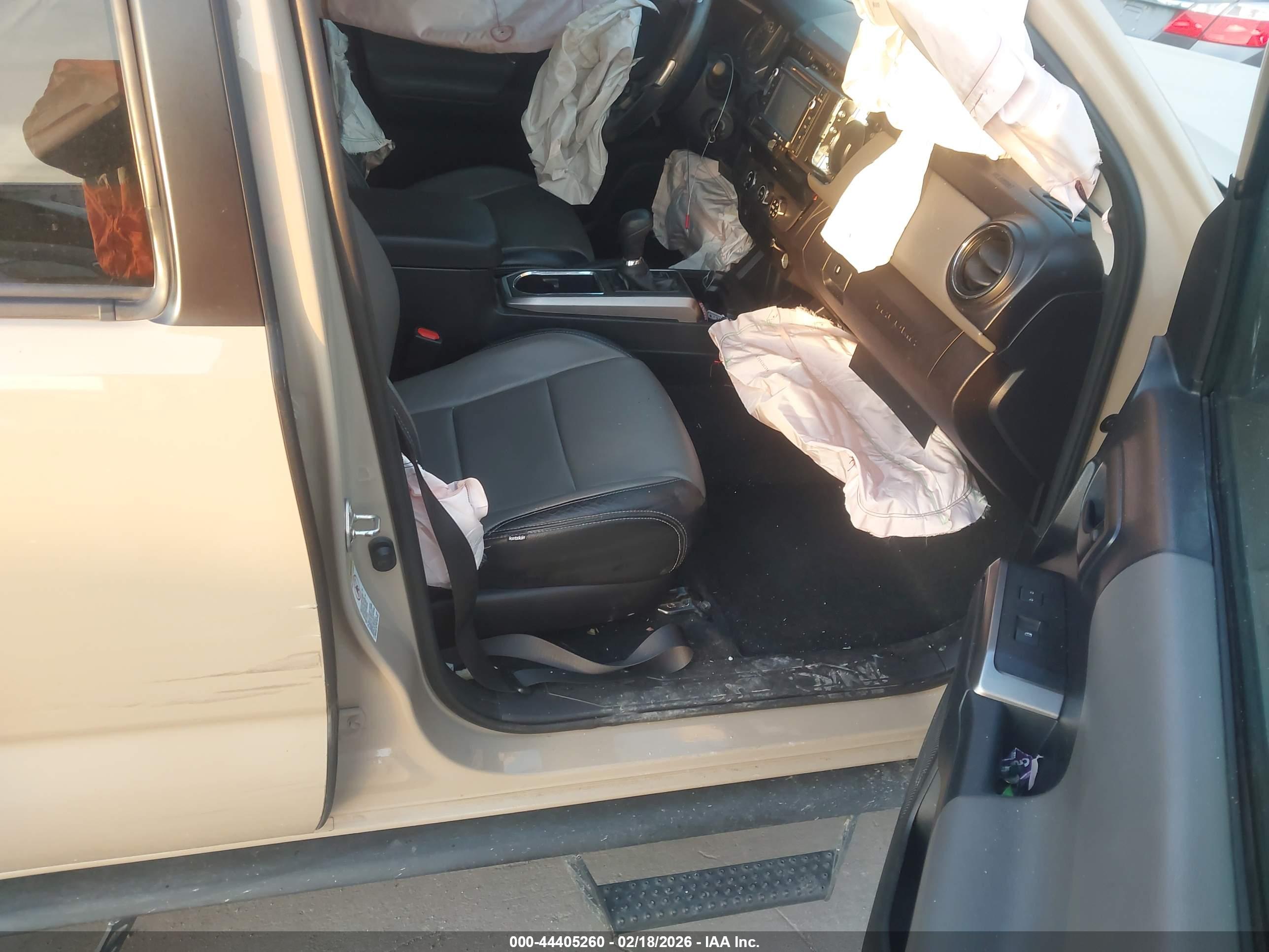 TOYOTA TACOMA image 5