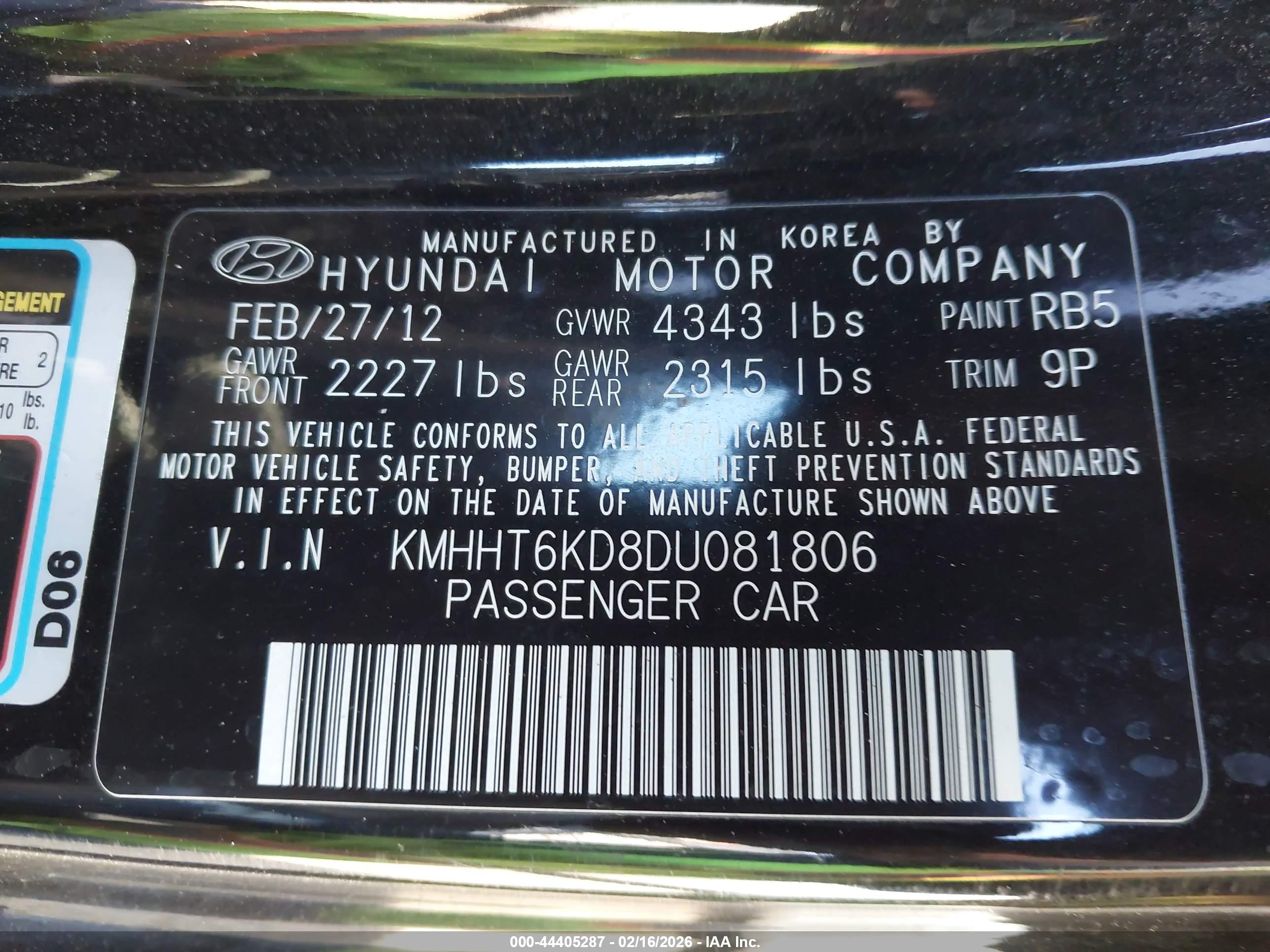 HYUNDAI GENESIS image 9