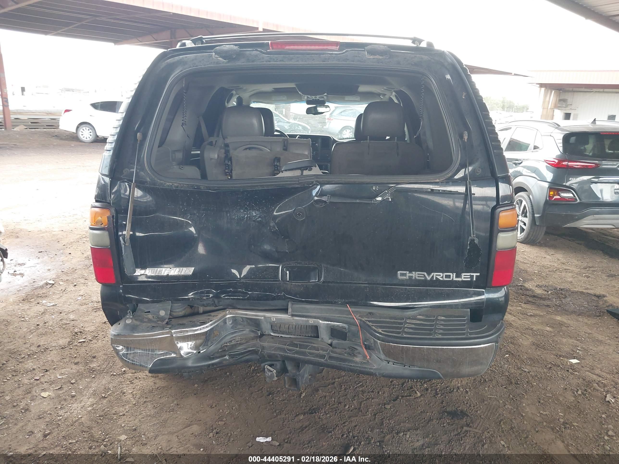 CHEVROLET TAHOE image 6