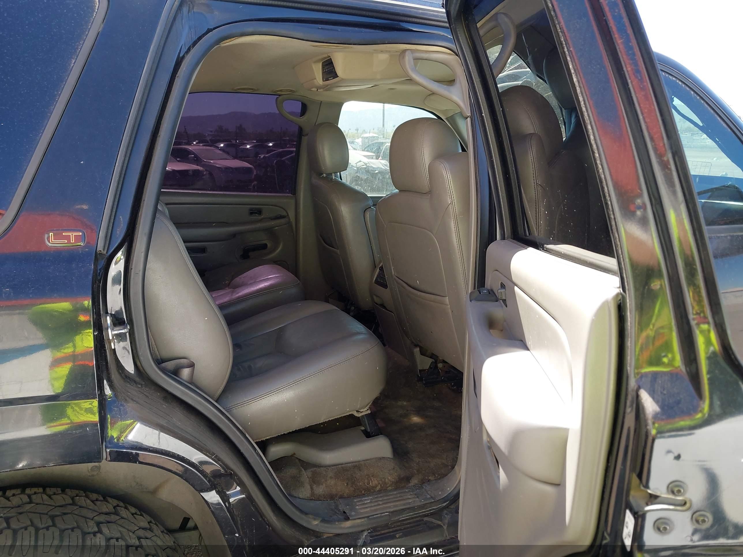 CHEVROLET TAHOE image 8