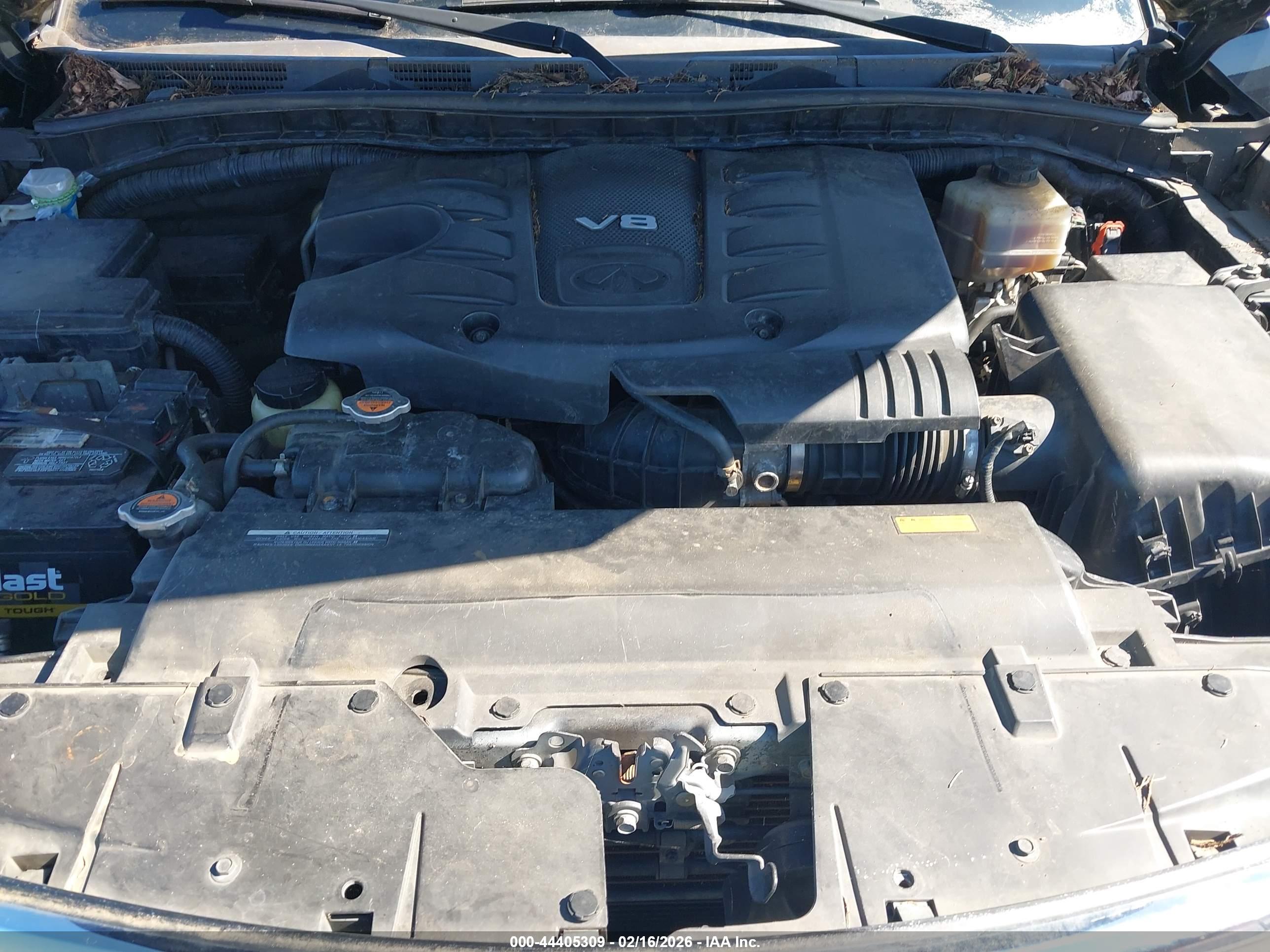 INFINITI QX56 image 10