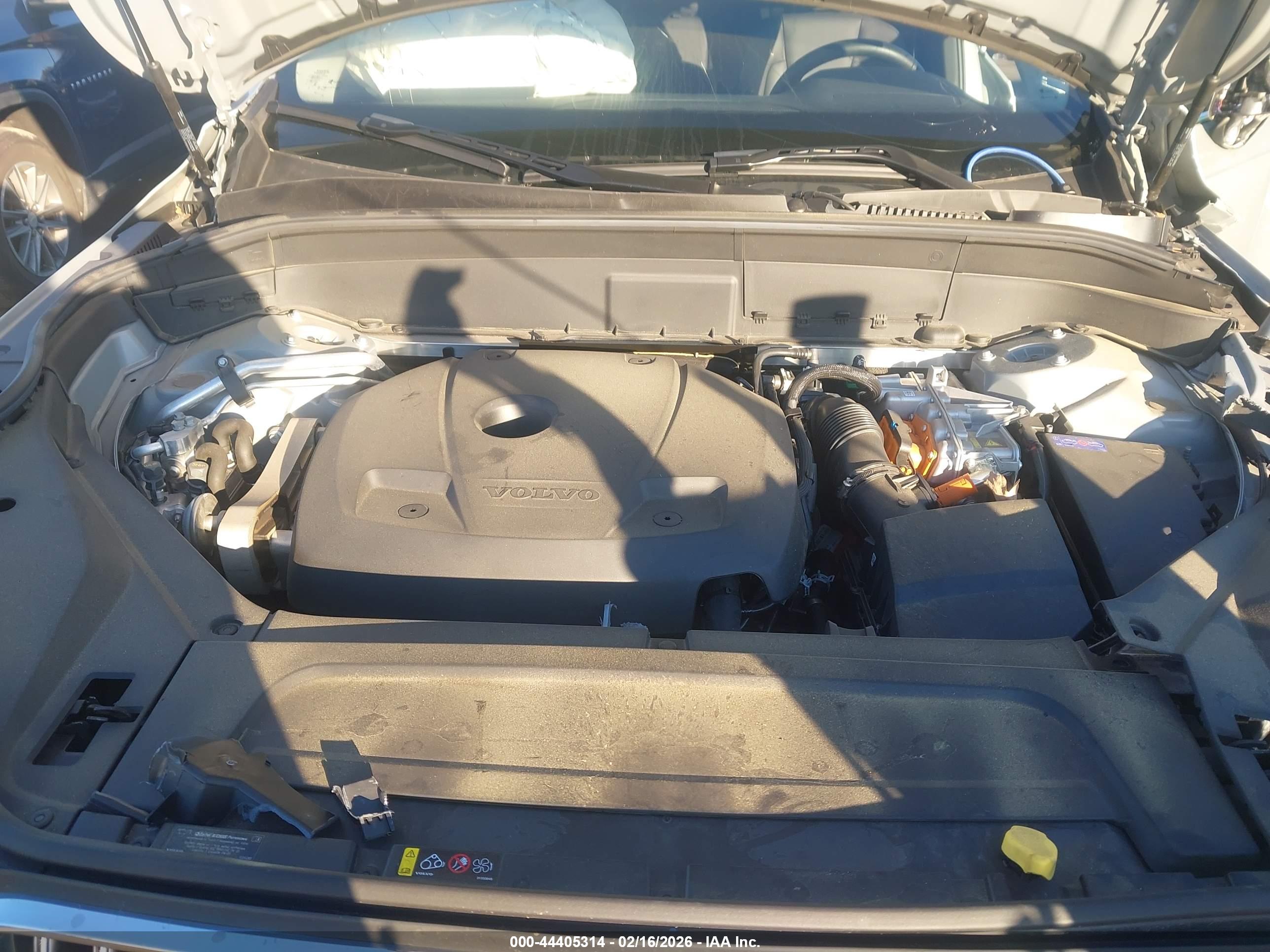 VOLVO XC90 image 10