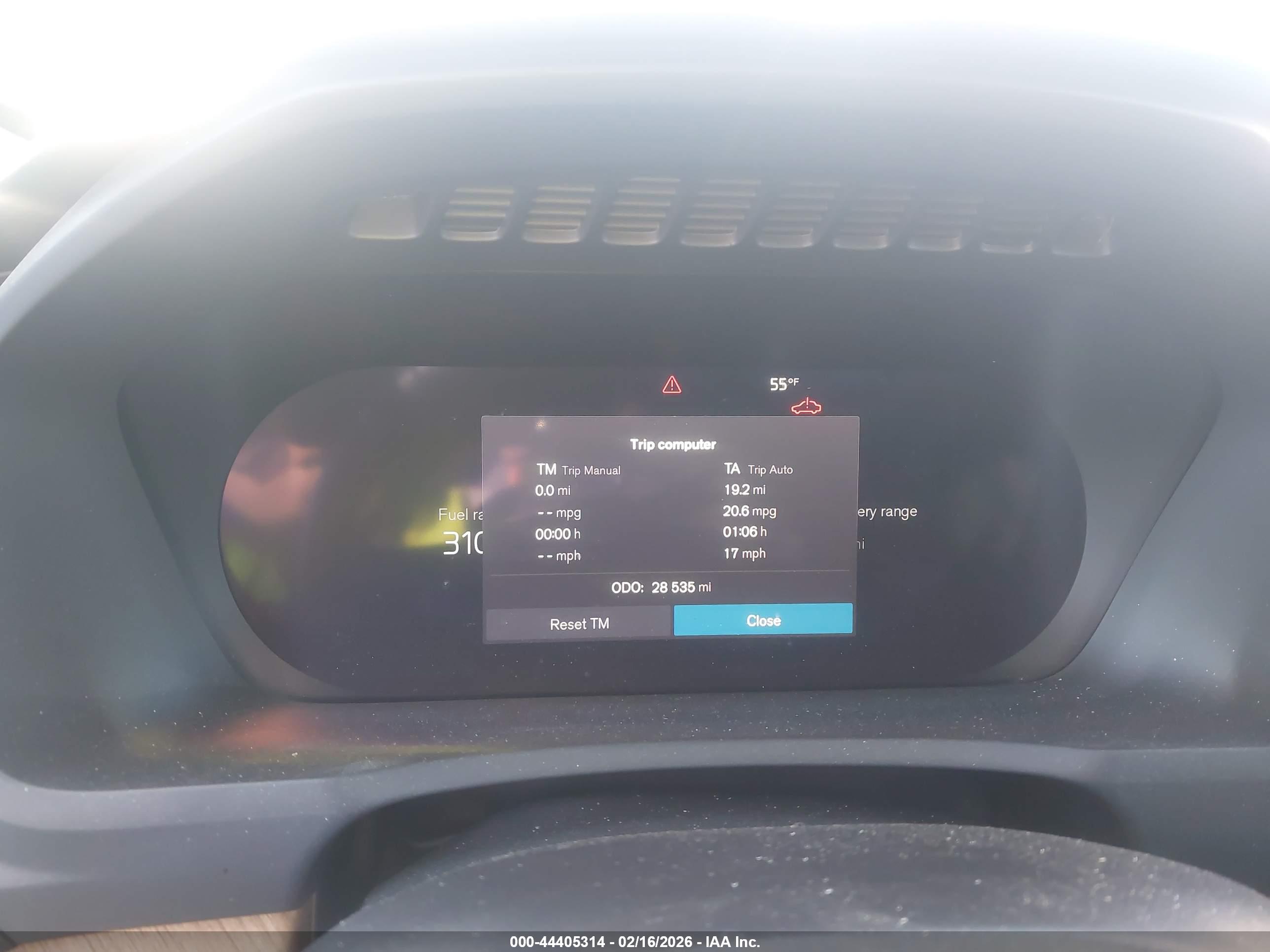 VOLVO XC90 image 7