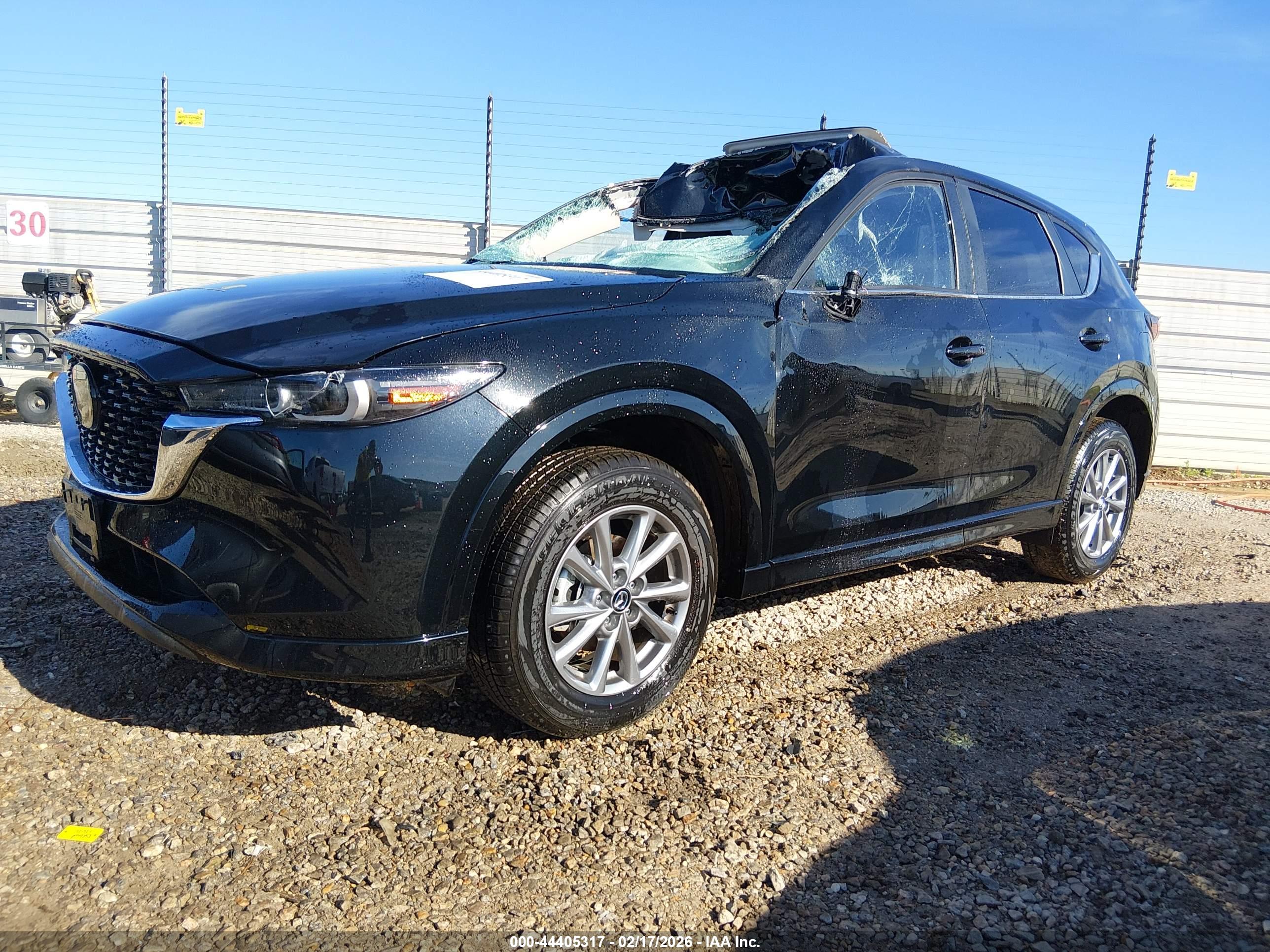 MAZDA CX-5 image 2