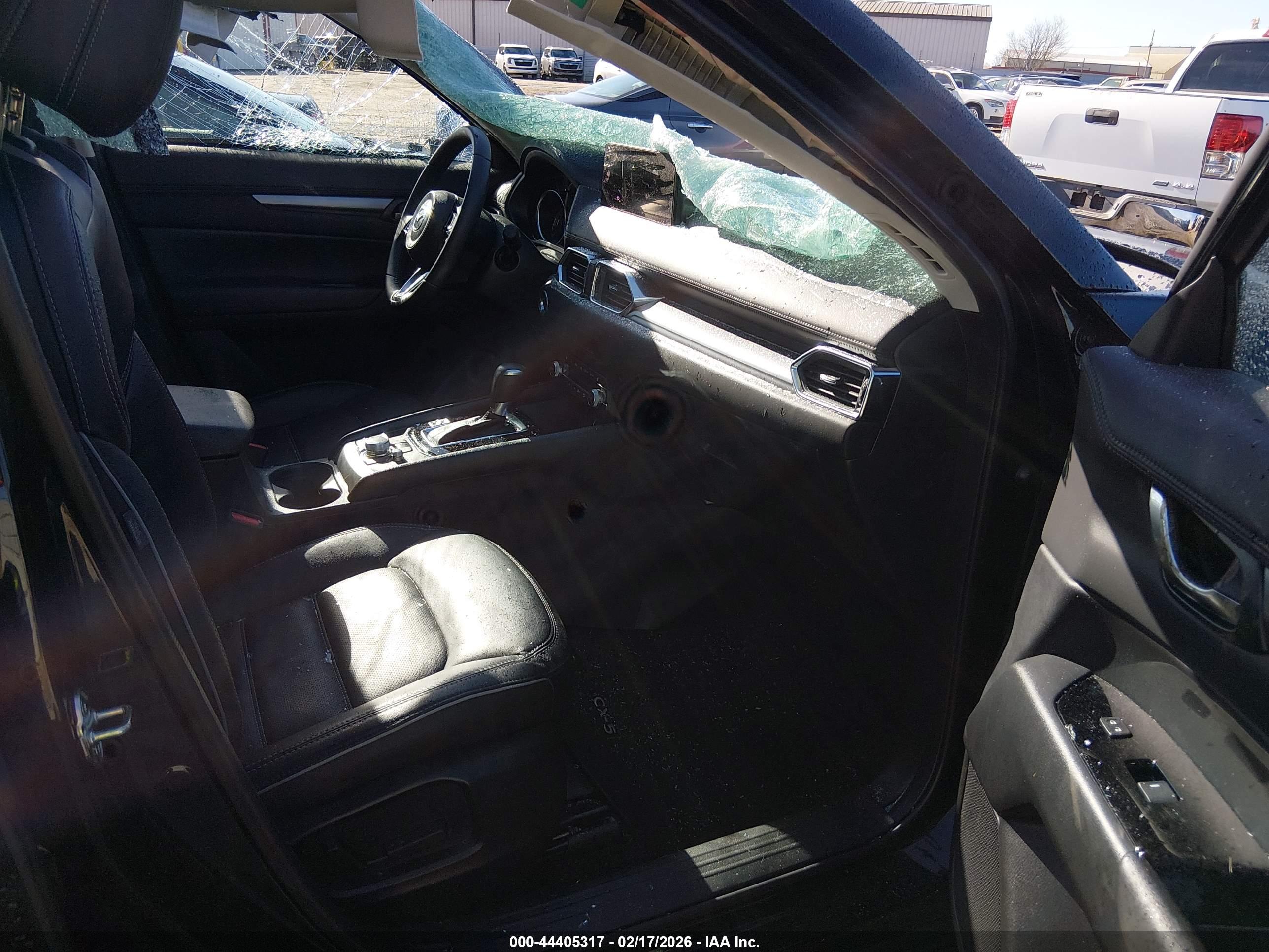 MAZDA CX-5 image 5