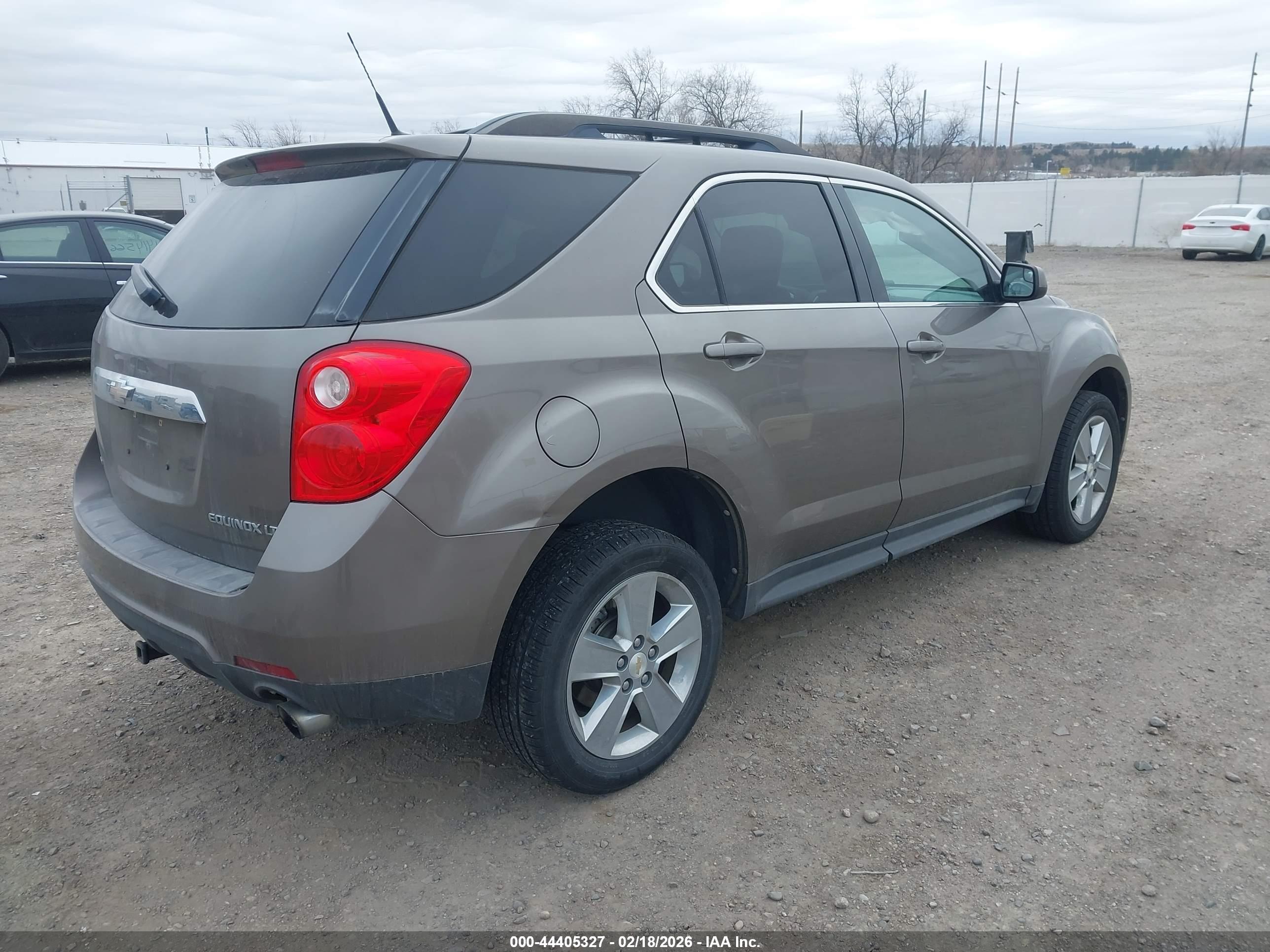 CHEVROLET EQUINOX image 4