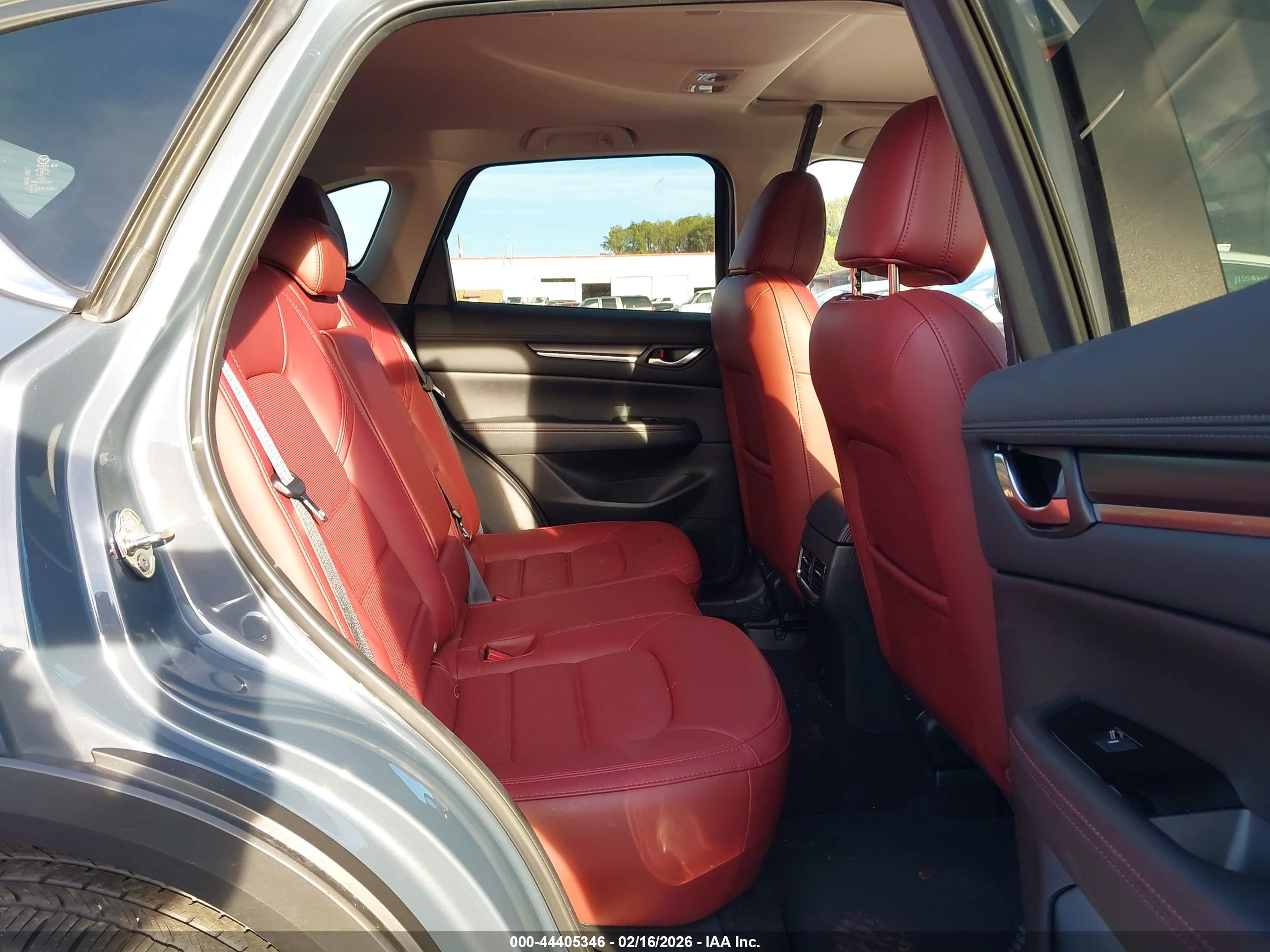 MAZDA CX-5 image 8