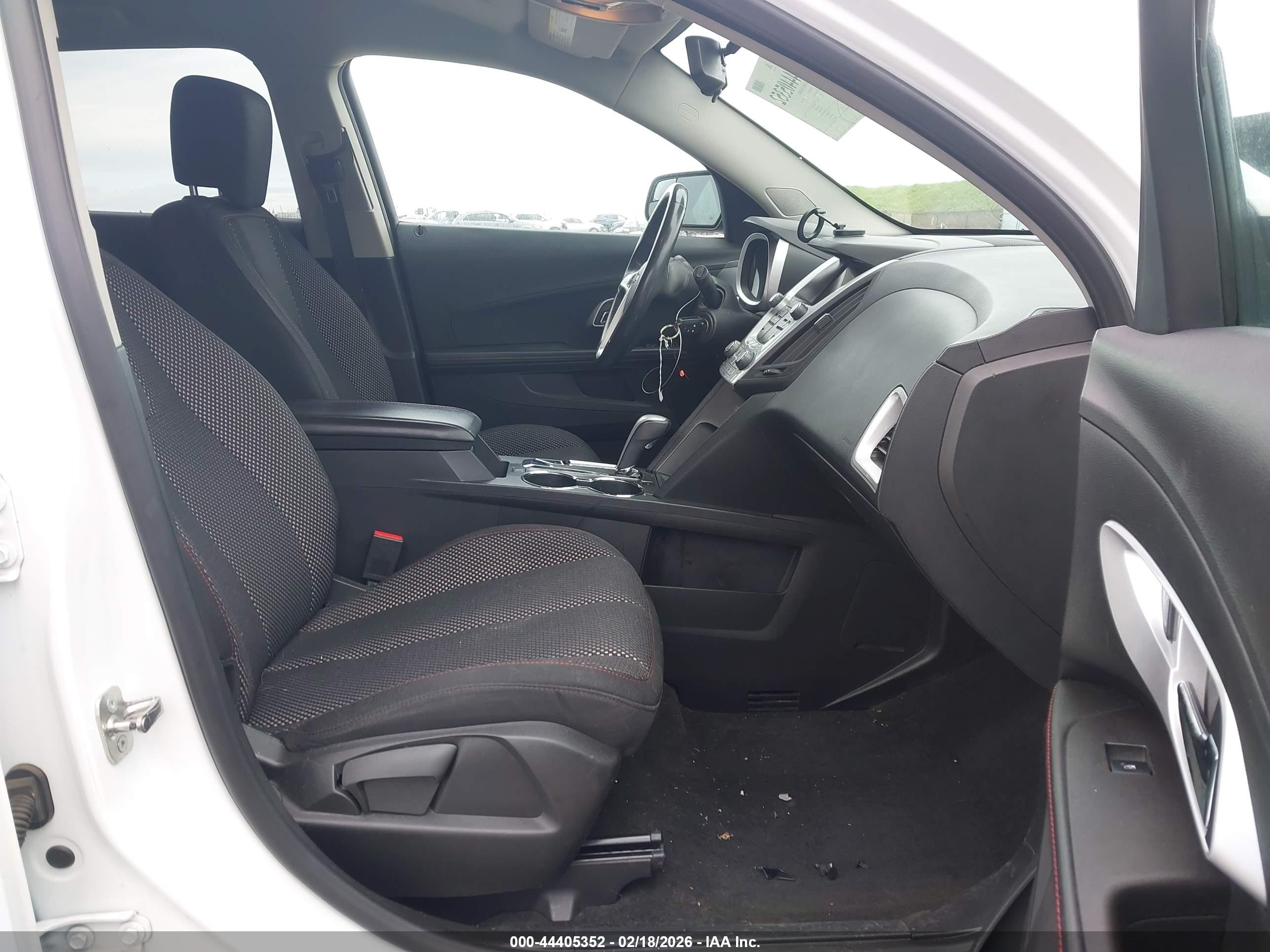 CHEVROLET EQUINOX image 5