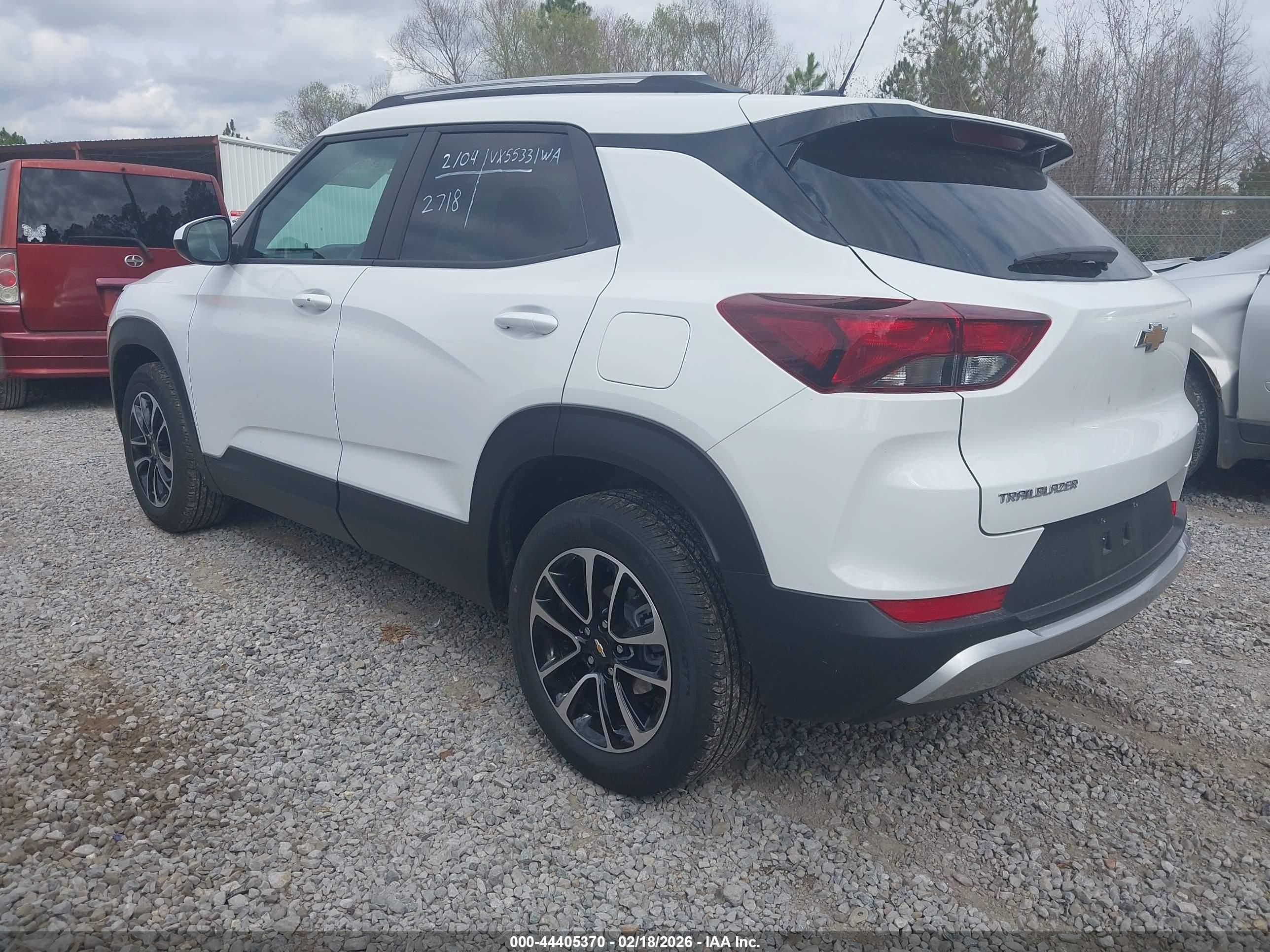 CHEVROLET TRAILBLAZER image 3