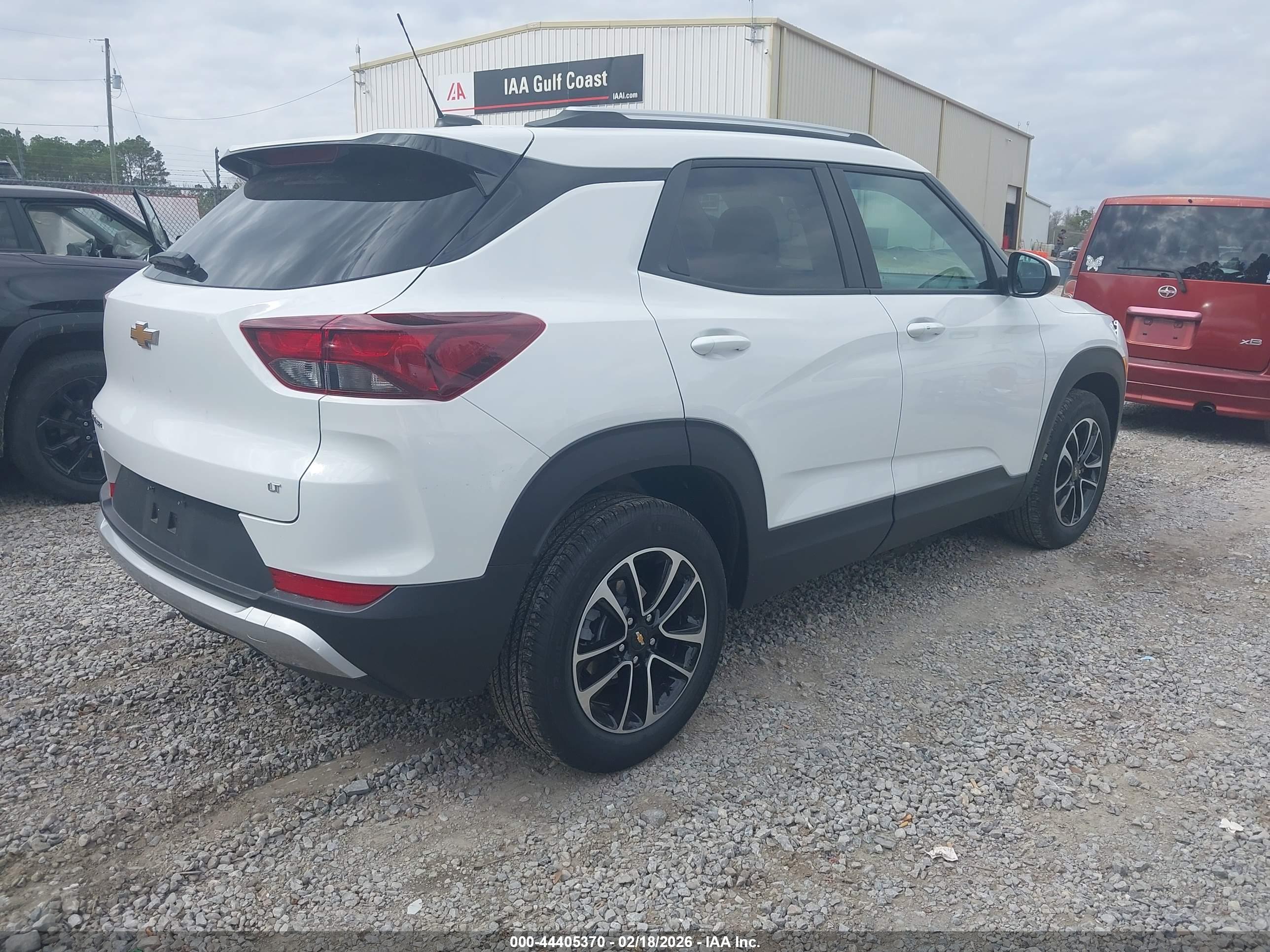 CHEVROLET TRAILBLAZER image 4