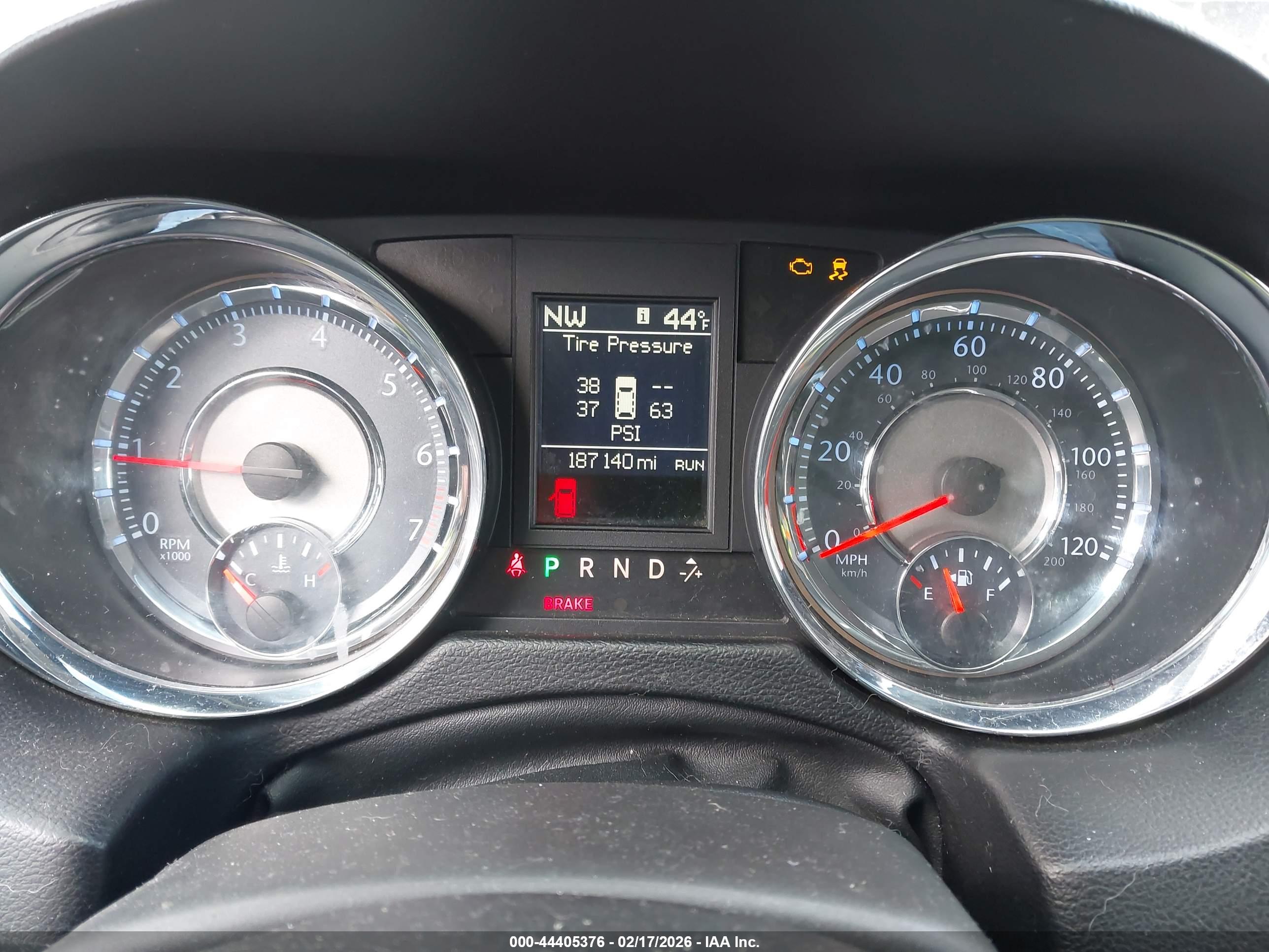 CHRYSLER TOWN image 7