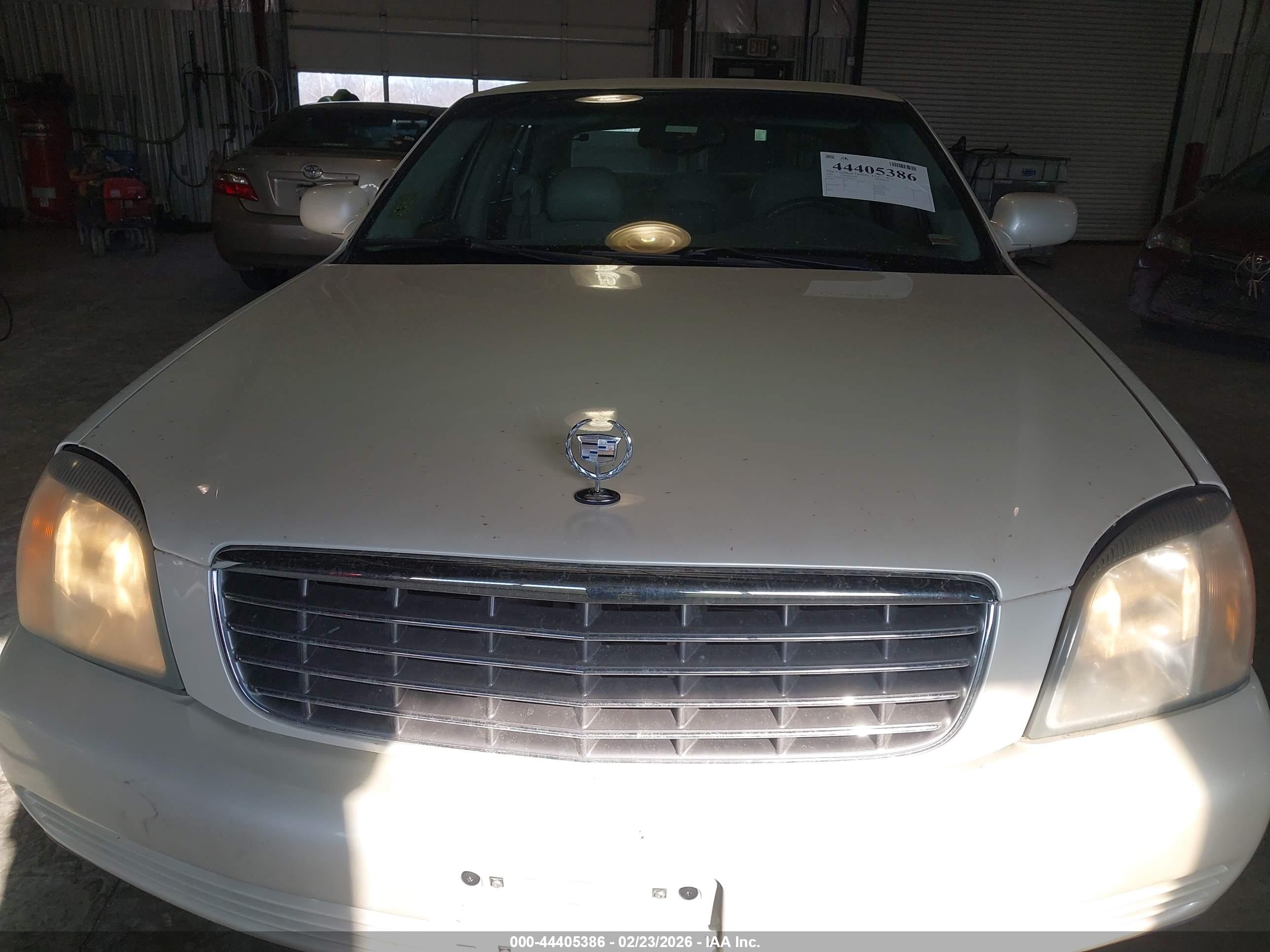 CADILLAC DEVILLE image 6