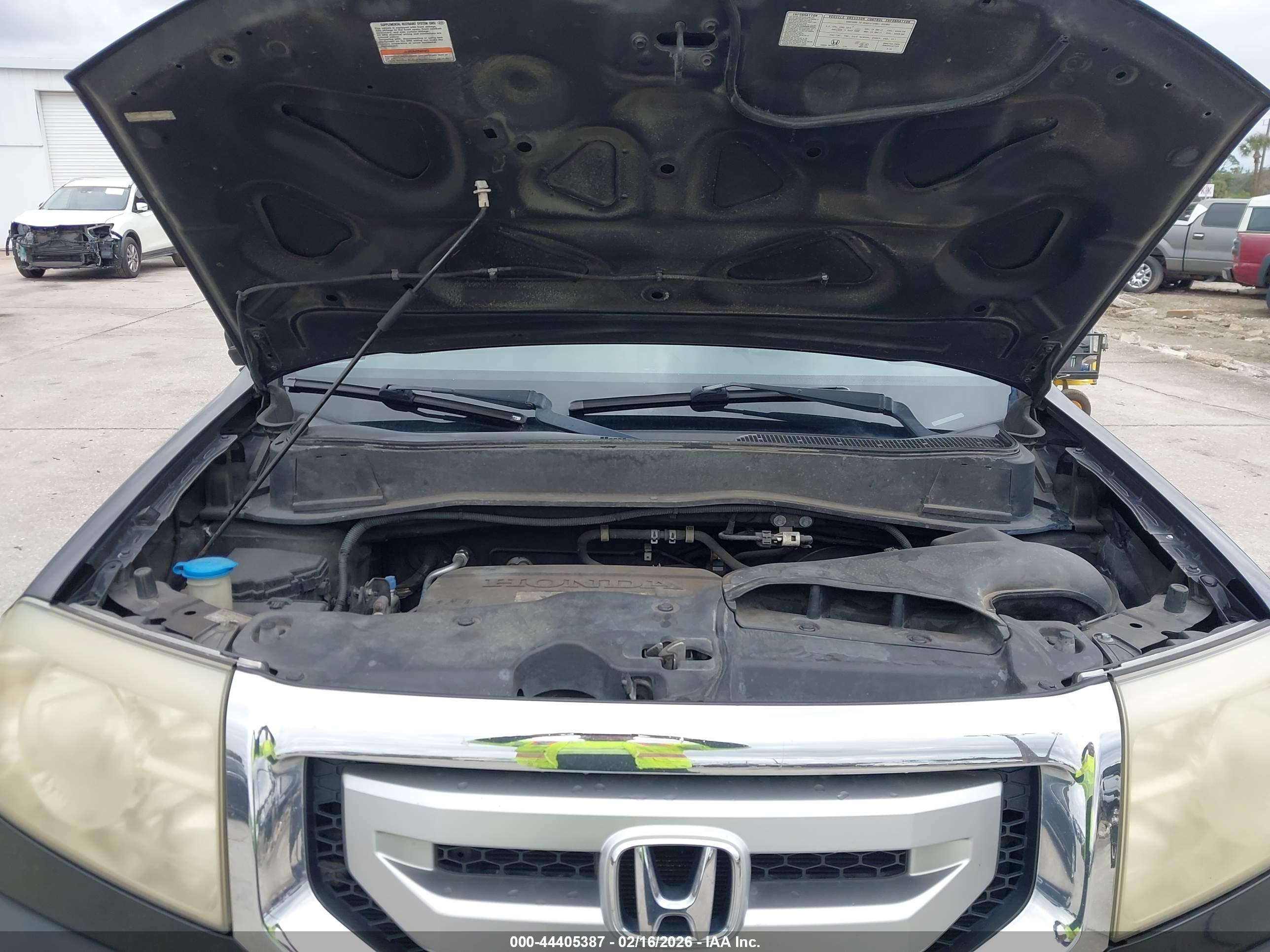 HONDA PILOT image 10