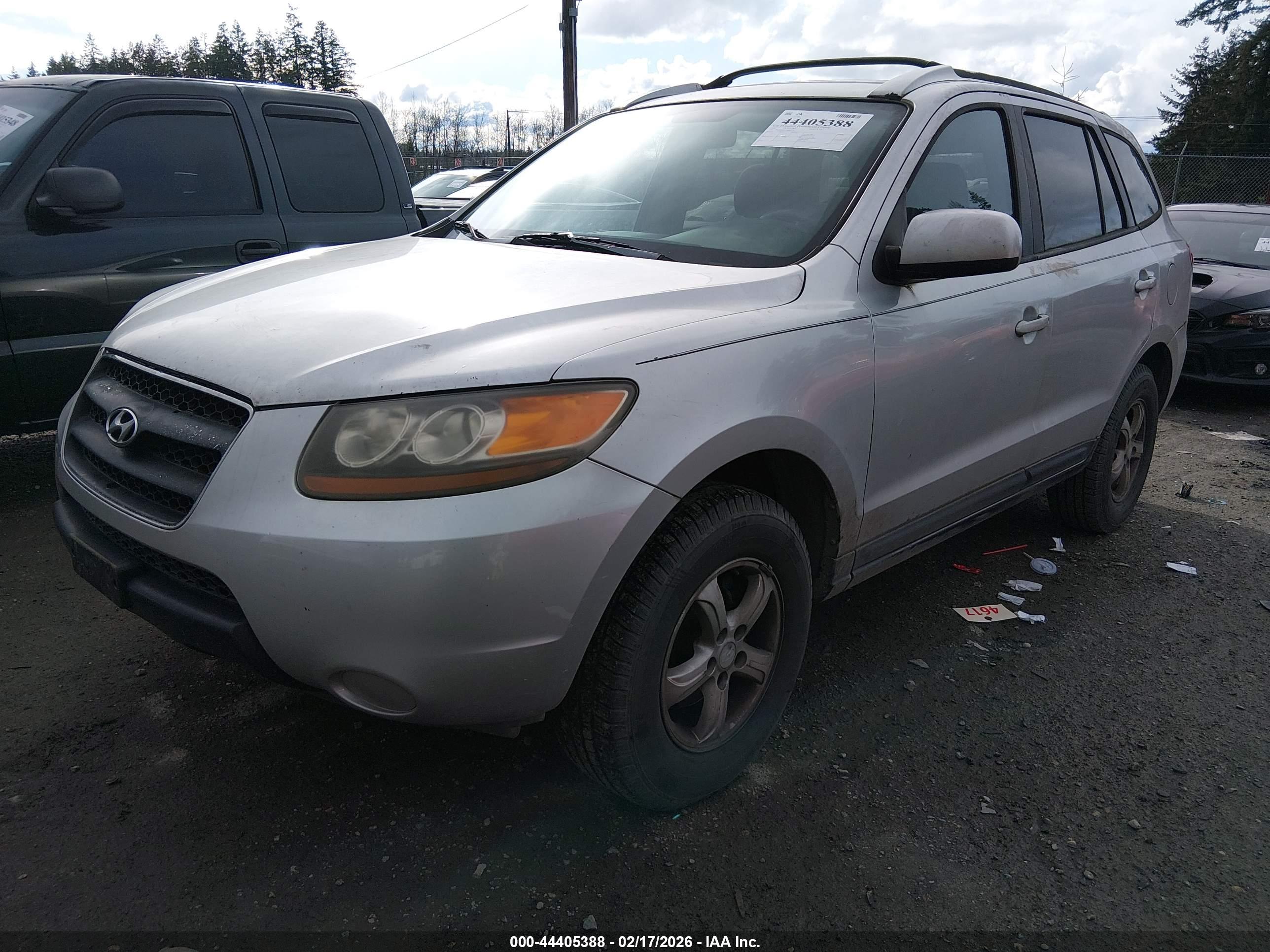HYUNDAI SANTA image 2