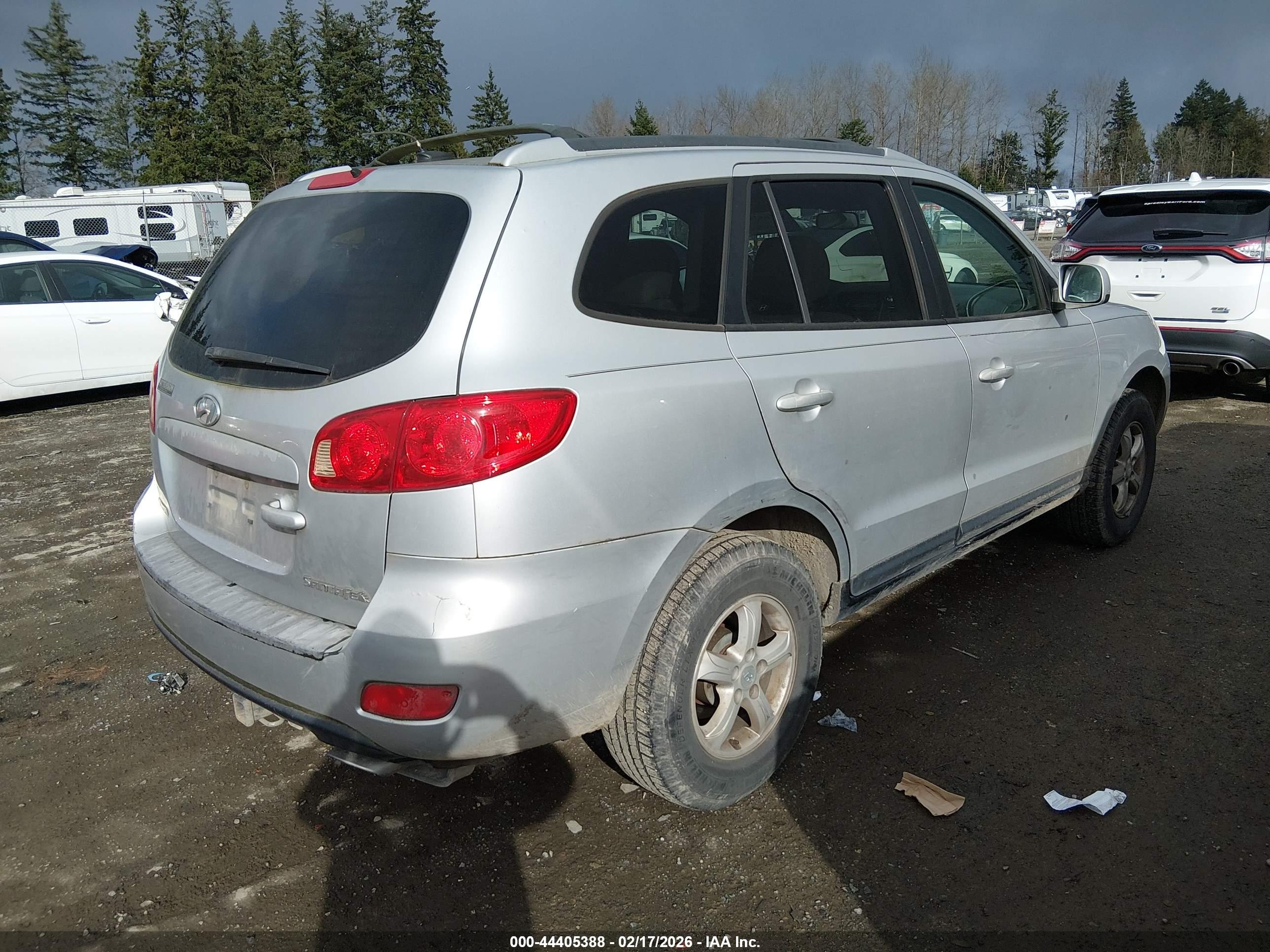 HYUNDAI SANTA image 4