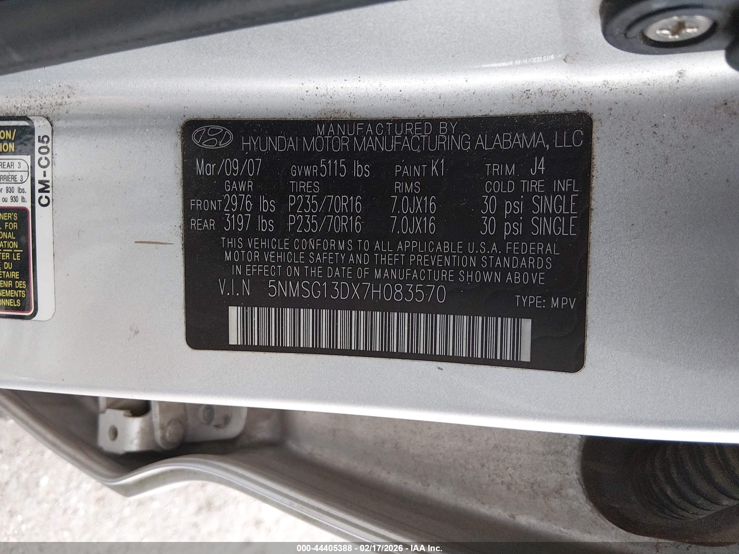 HYUNDAI SANTA image 9