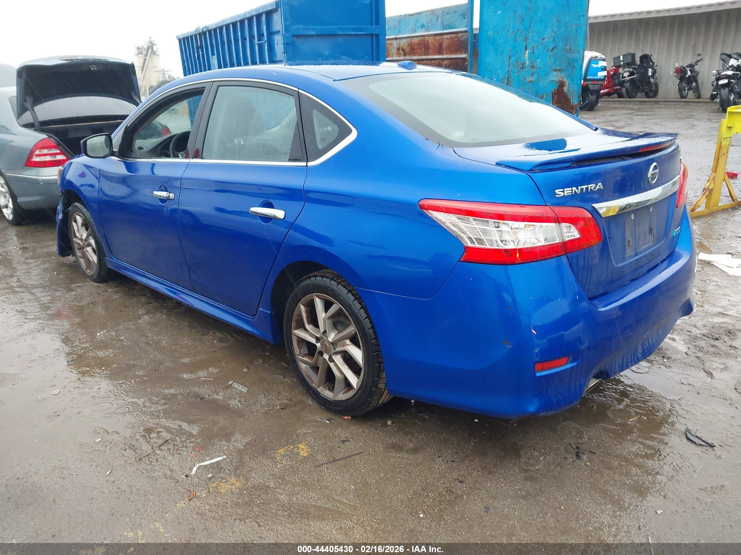 NISSAN SENTRA image 3