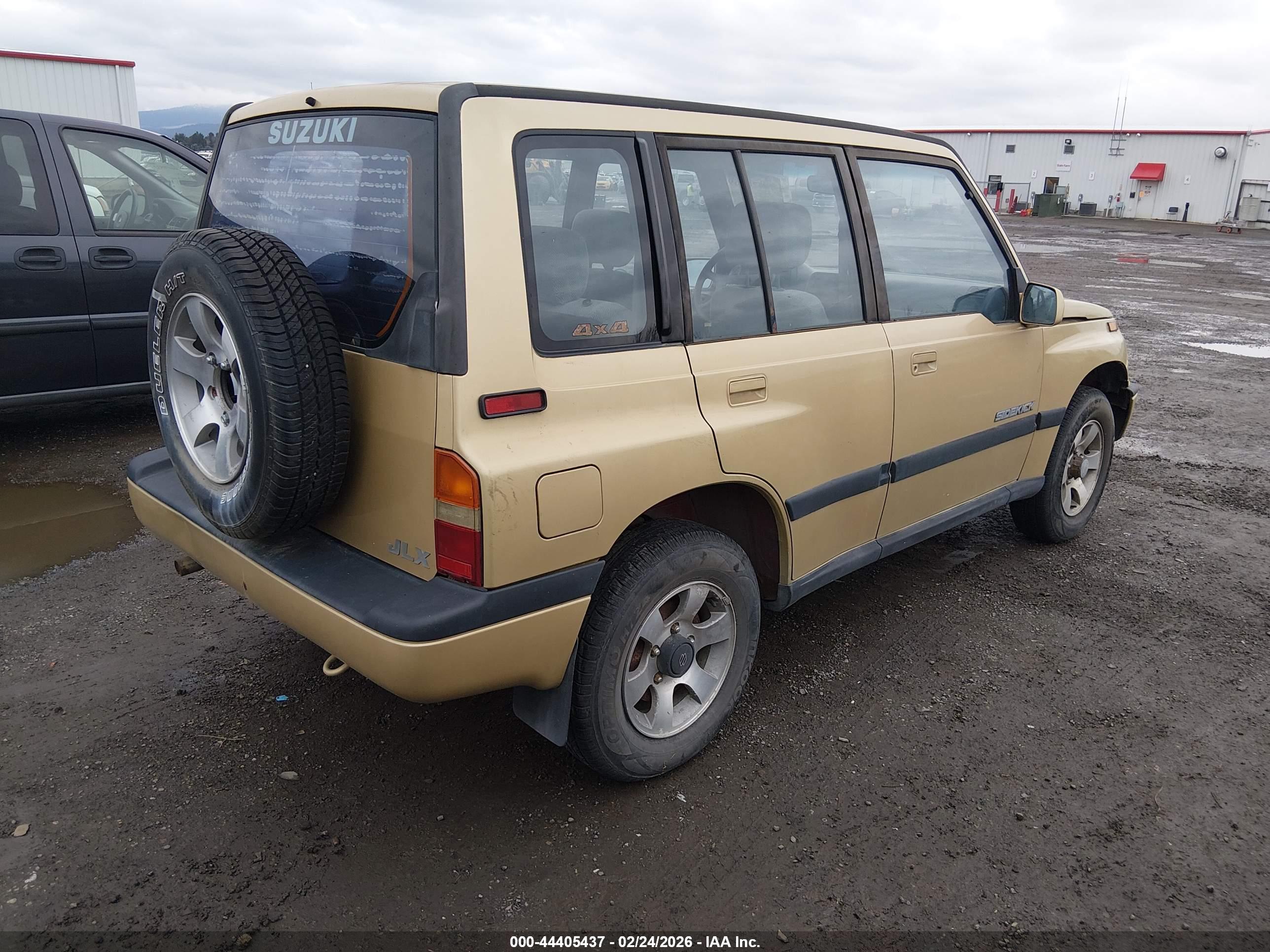 SUZUKI SIDEKICK image 4