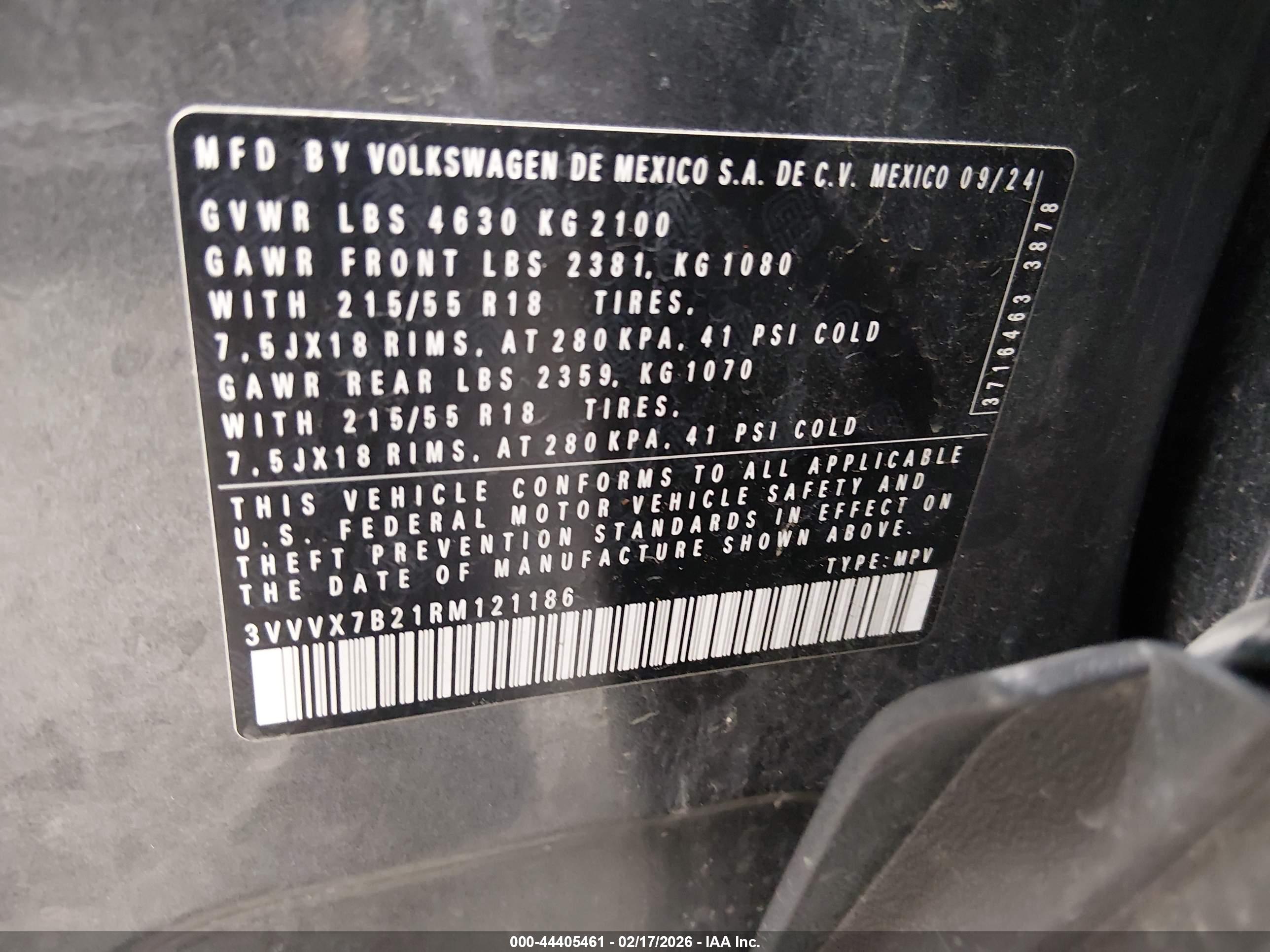 VOLKSWAGEN TAOS image 9
