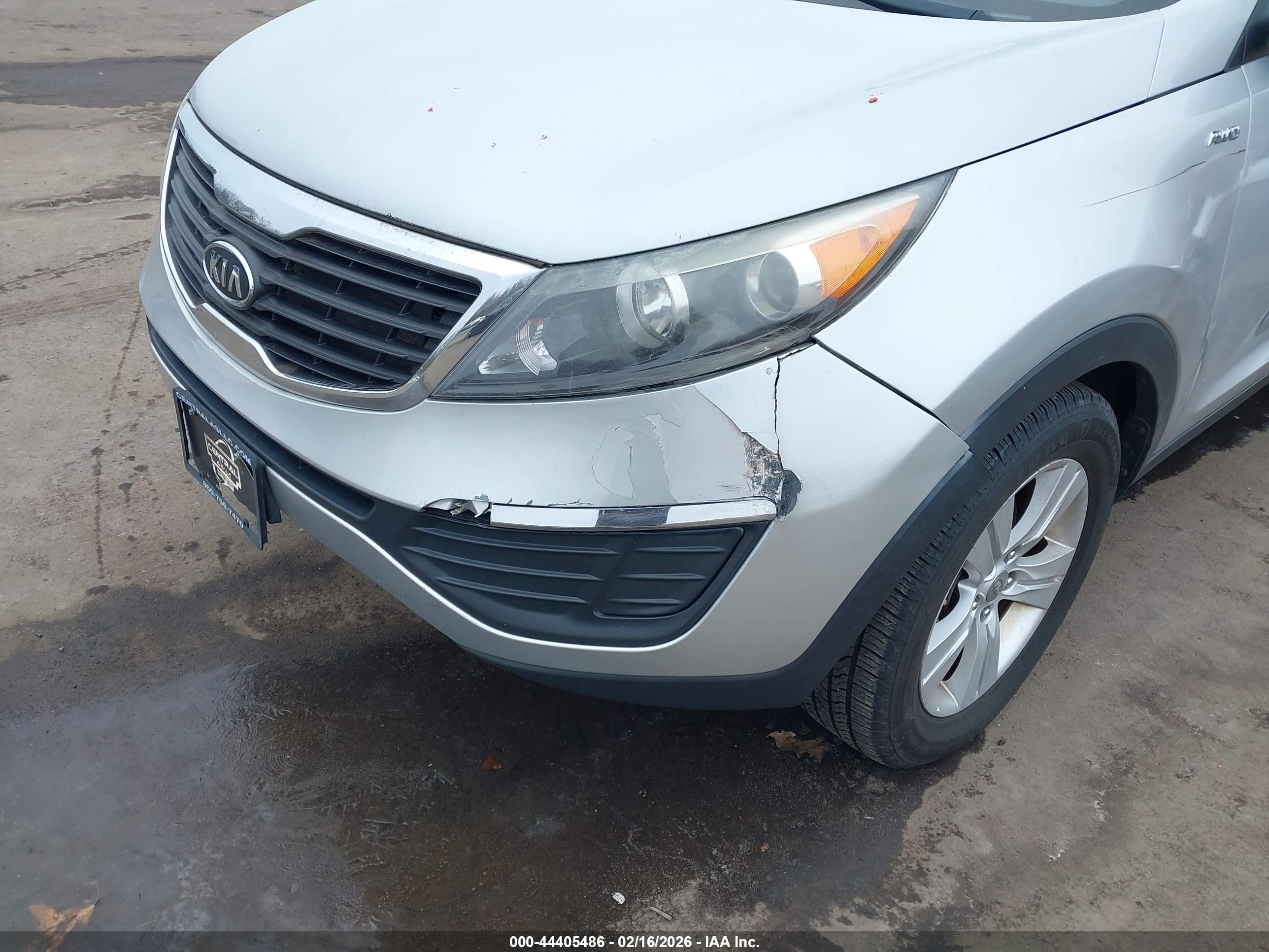 KIA SPORTAGE image 6