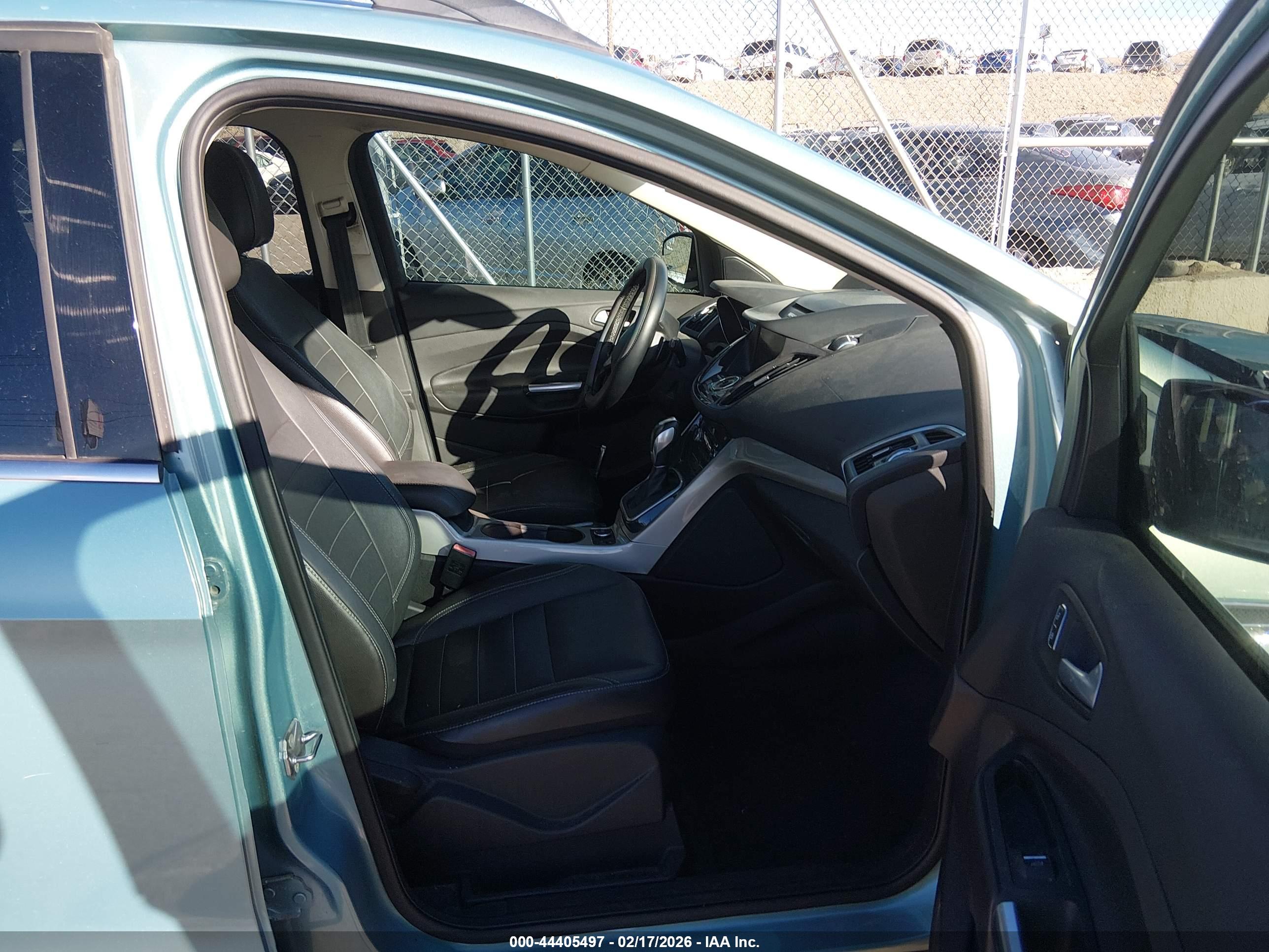 FORD ESCAPE image 5