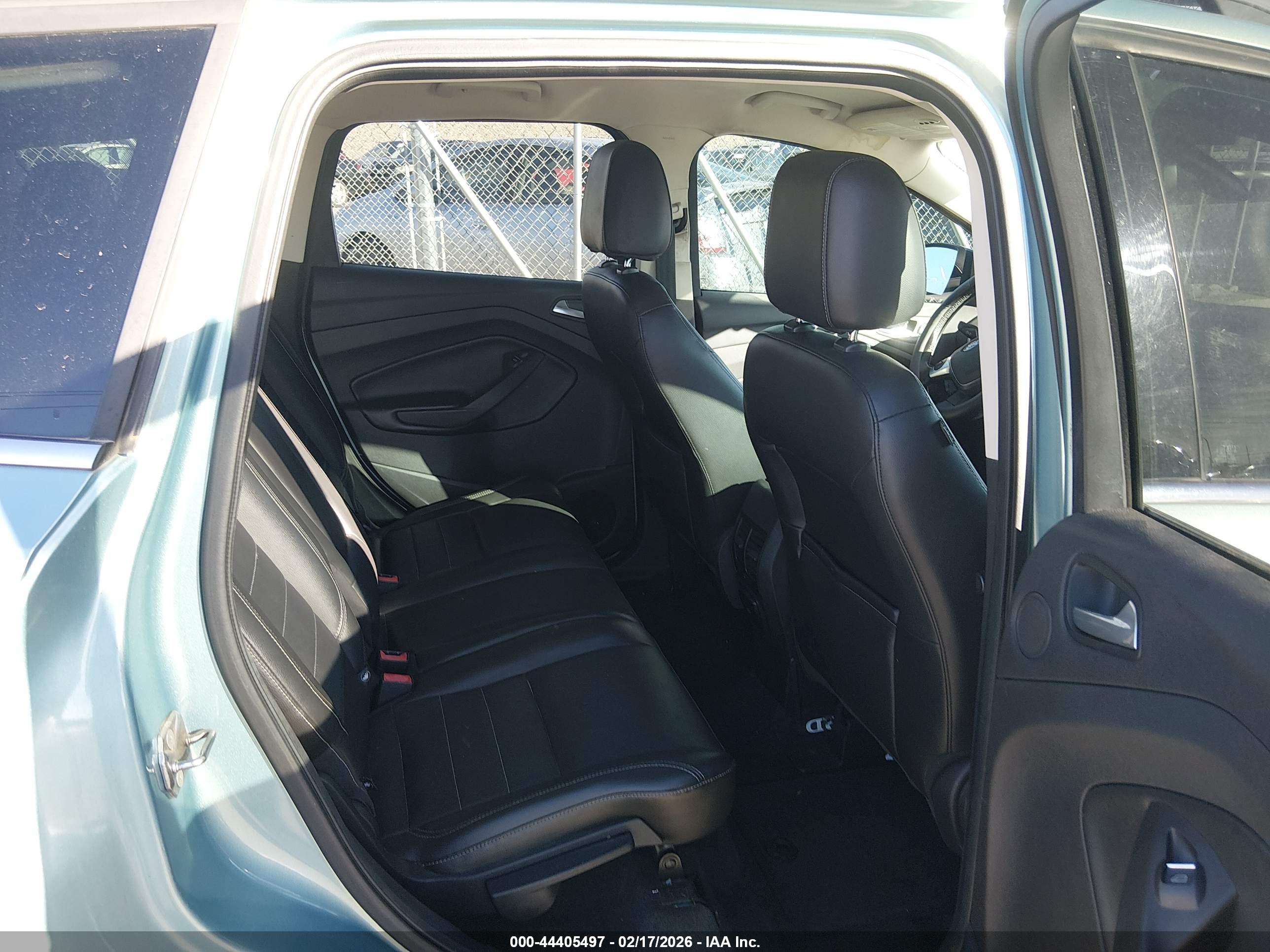 FORD ESCAPE image 8