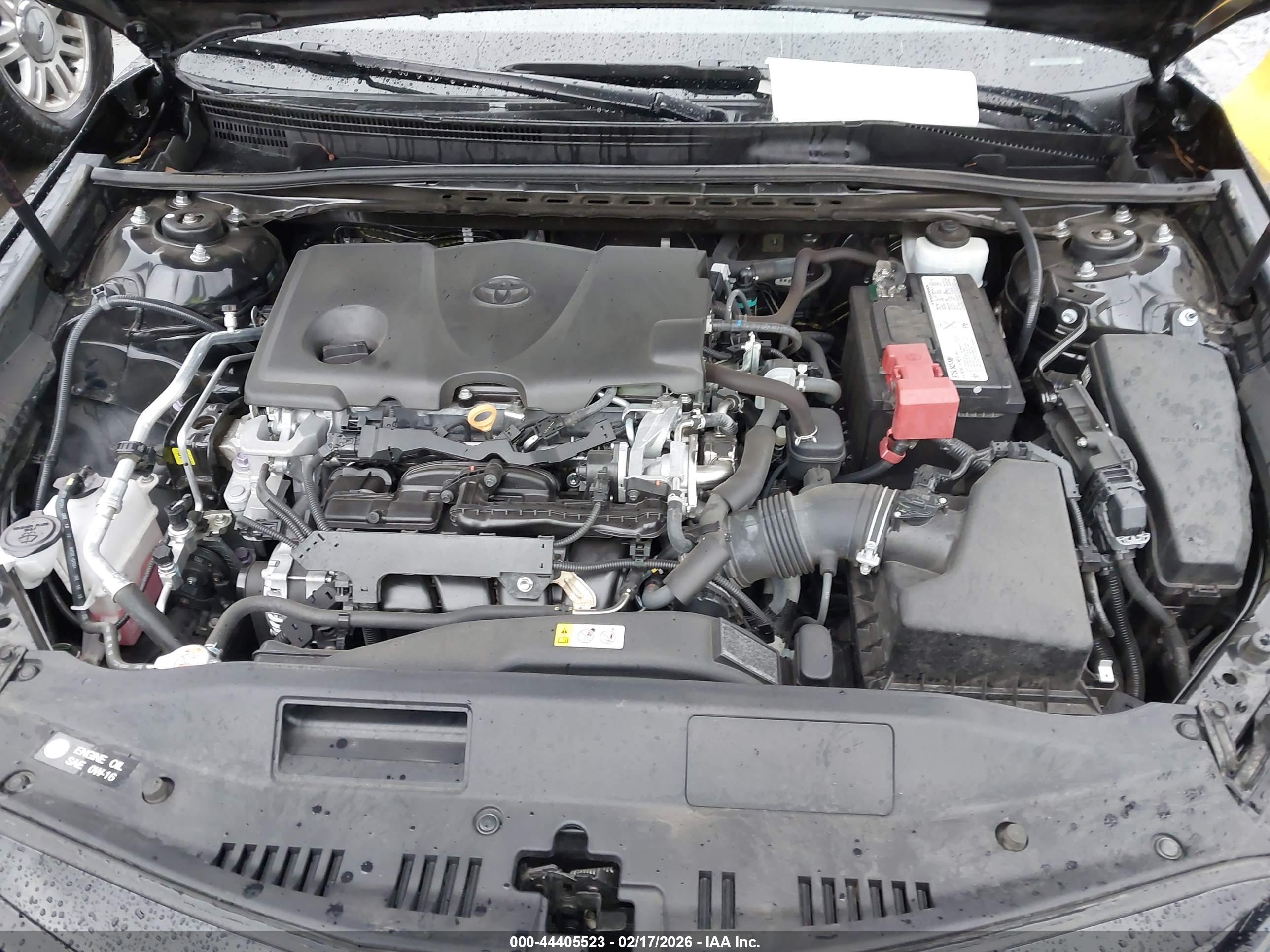 TOYOTA CAMRY image 10