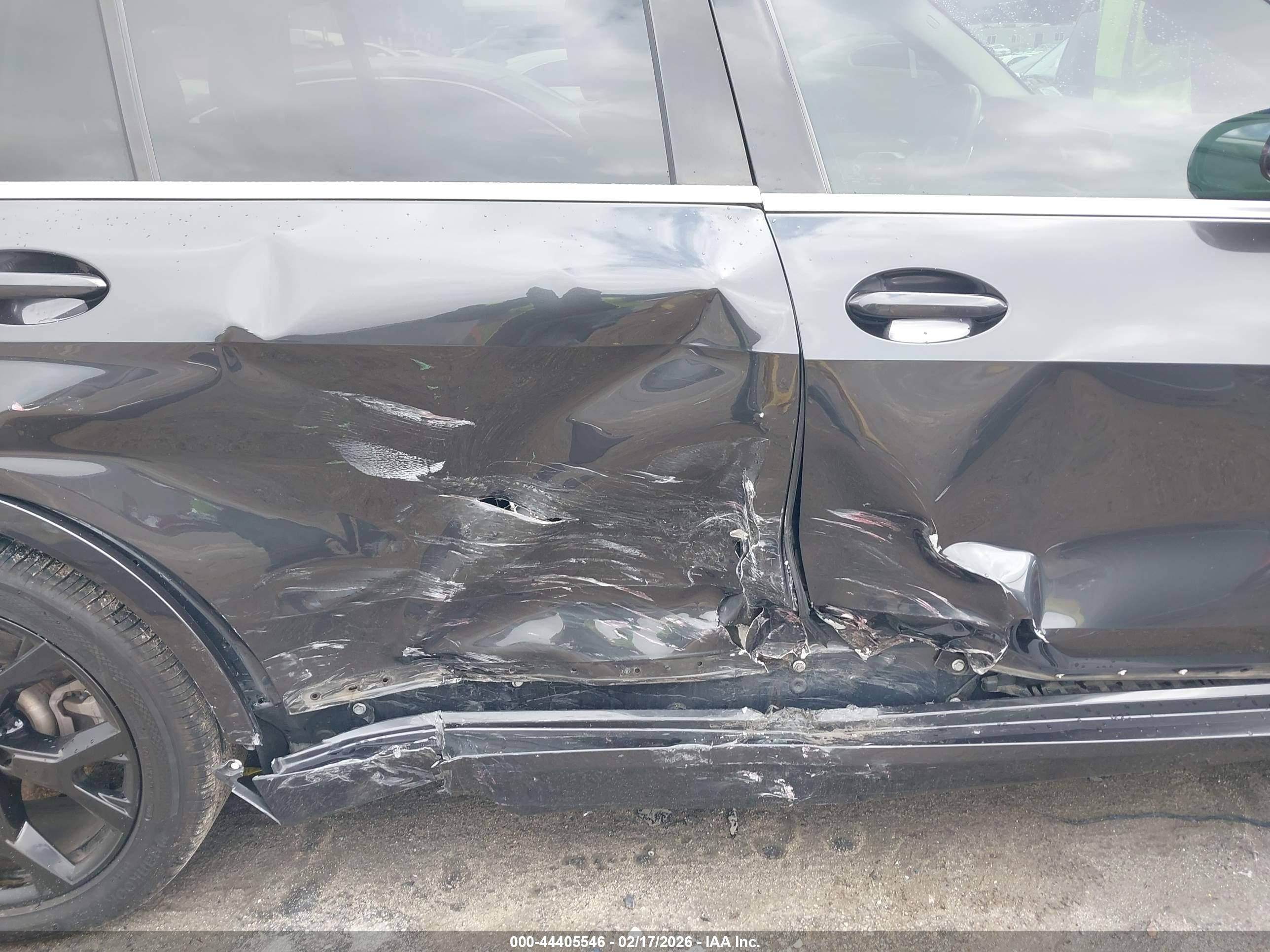 BMW X7 image 6