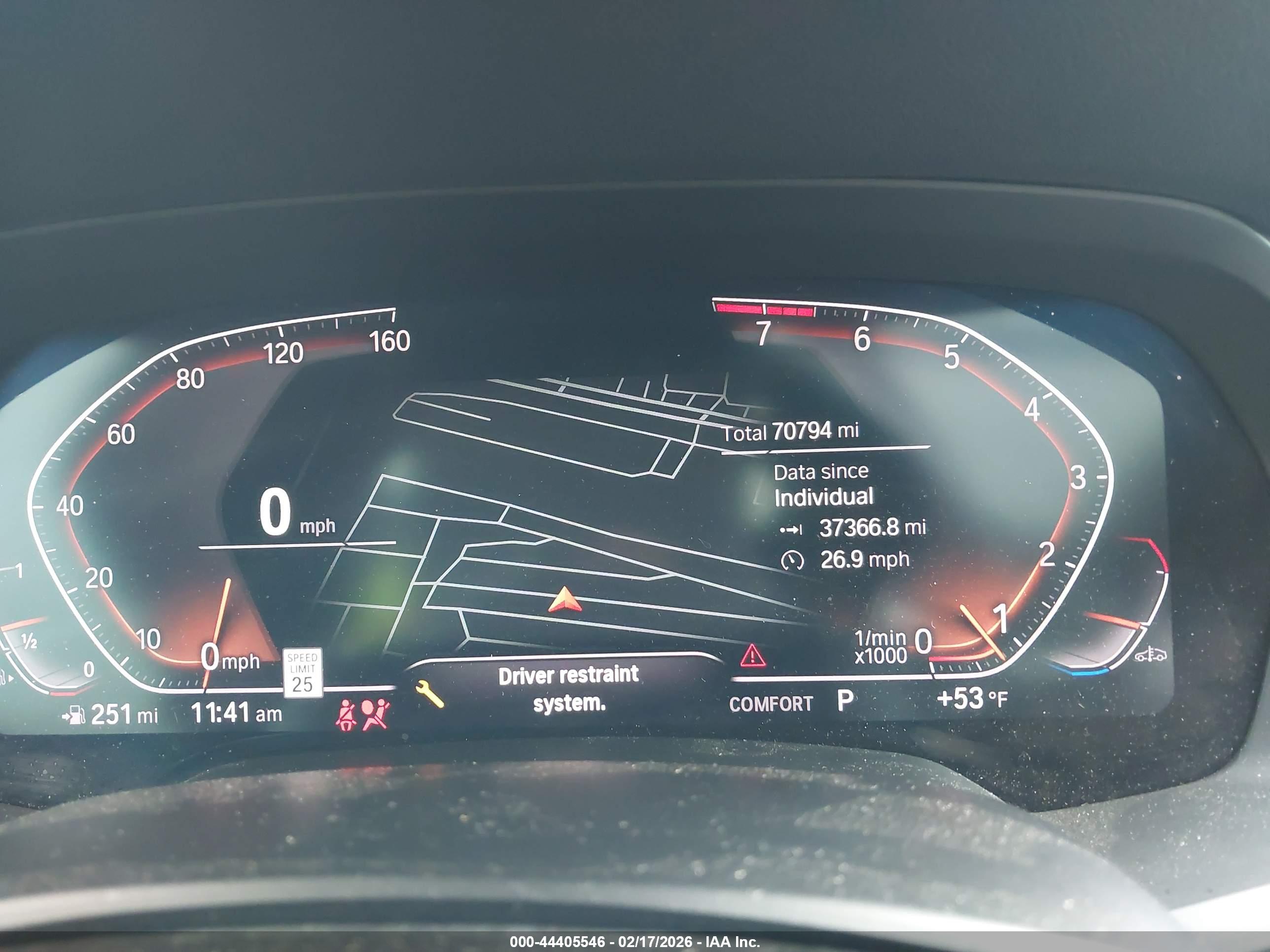 BMW X7 image 7