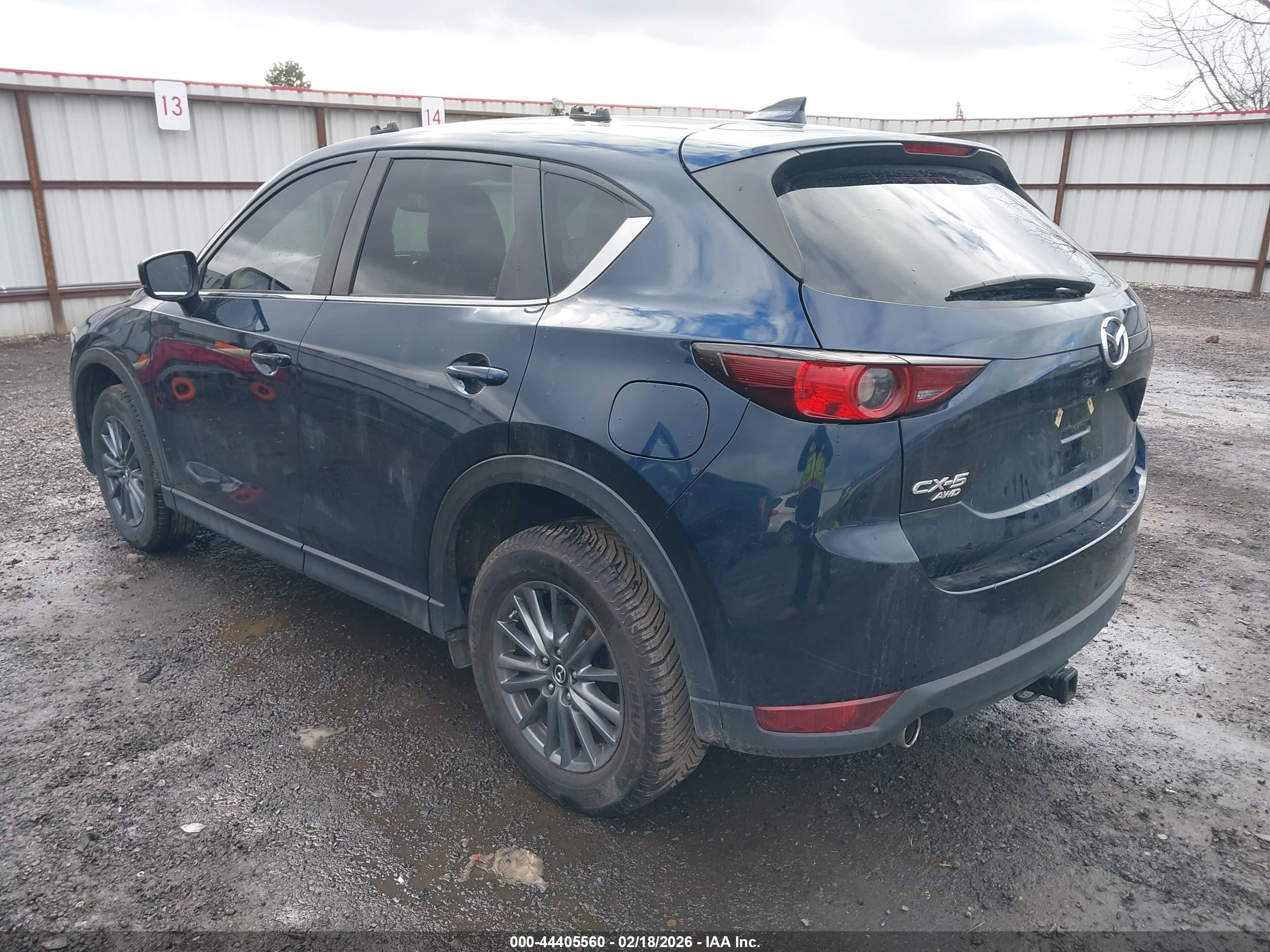 MAZDA CX-5 image 3
