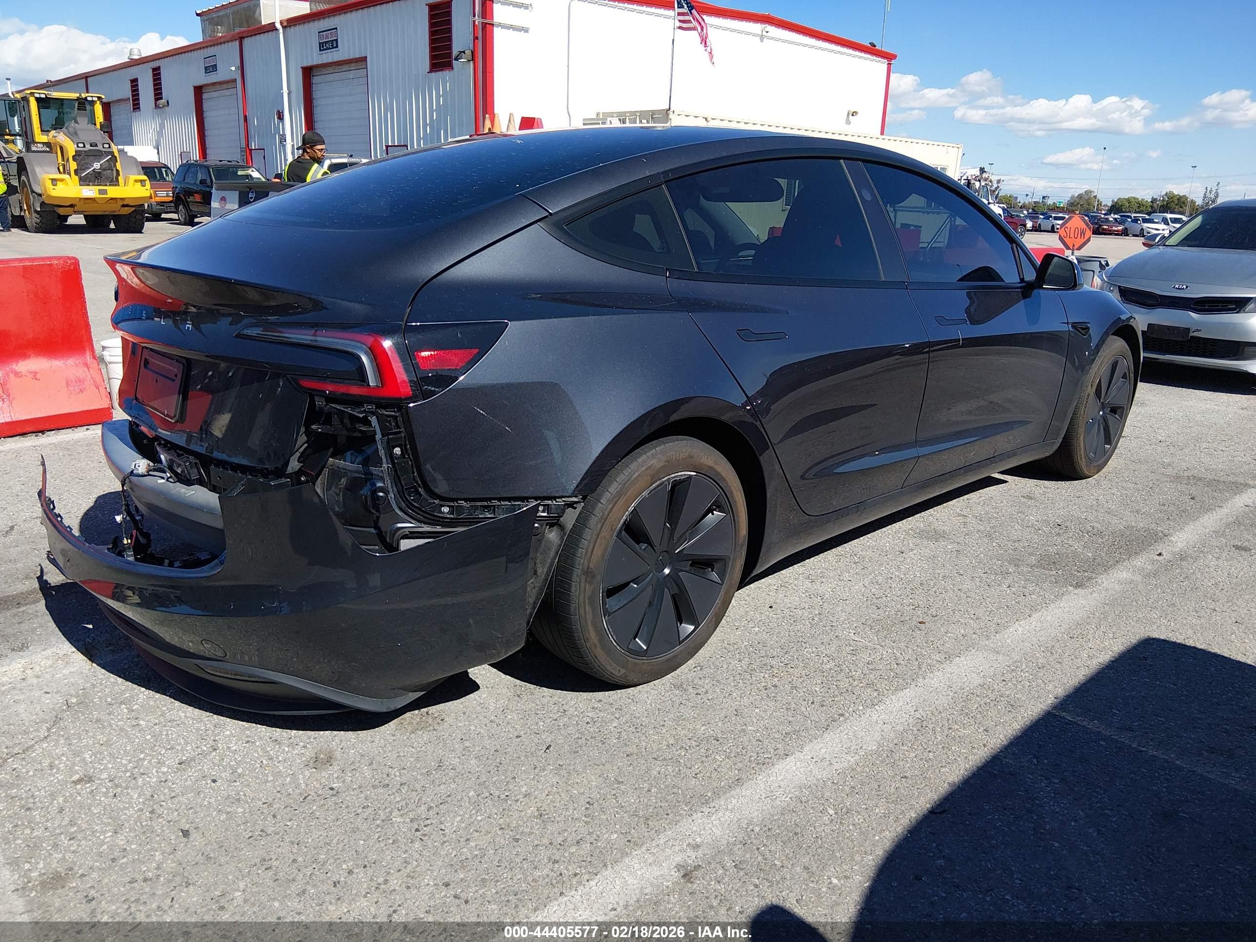 TESLA MODEL image 4