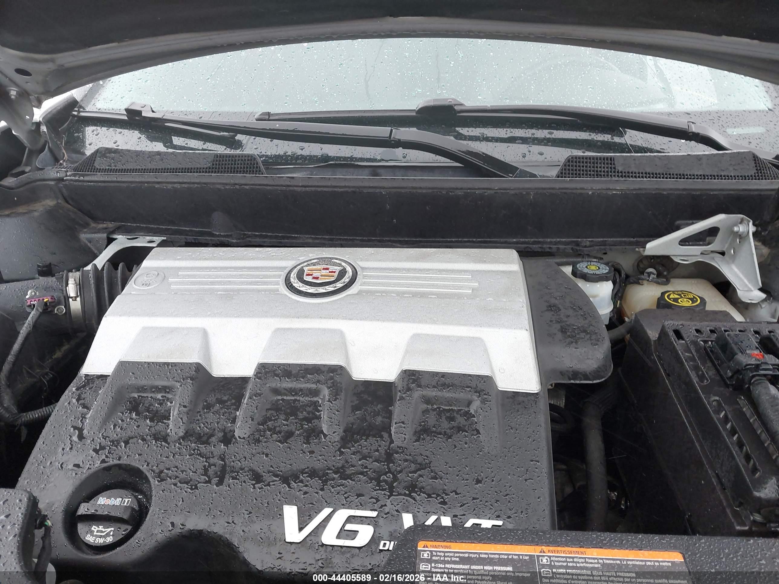 CADILLAC SRX image 10