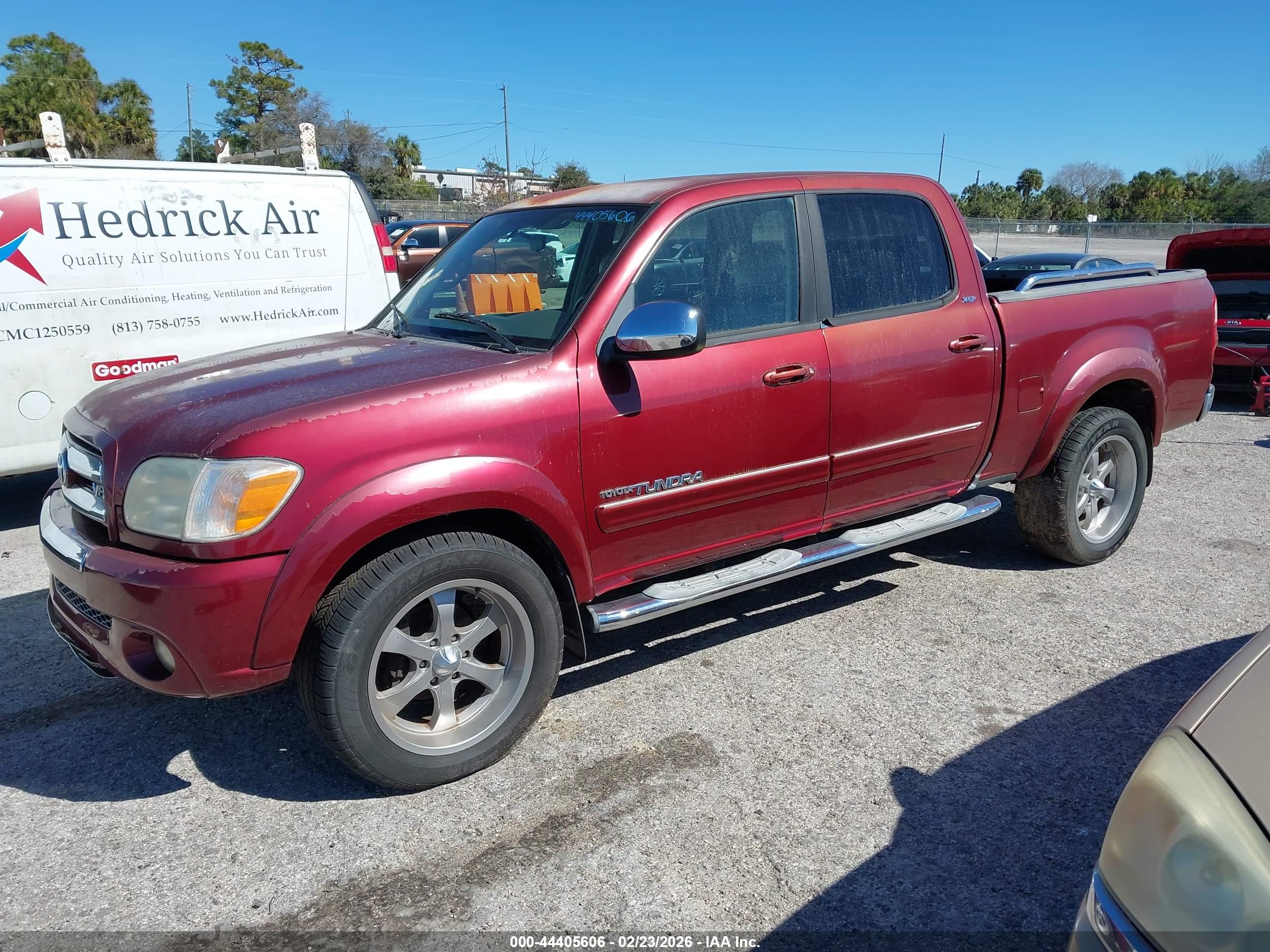 TOYOTA TUNDRA image 2