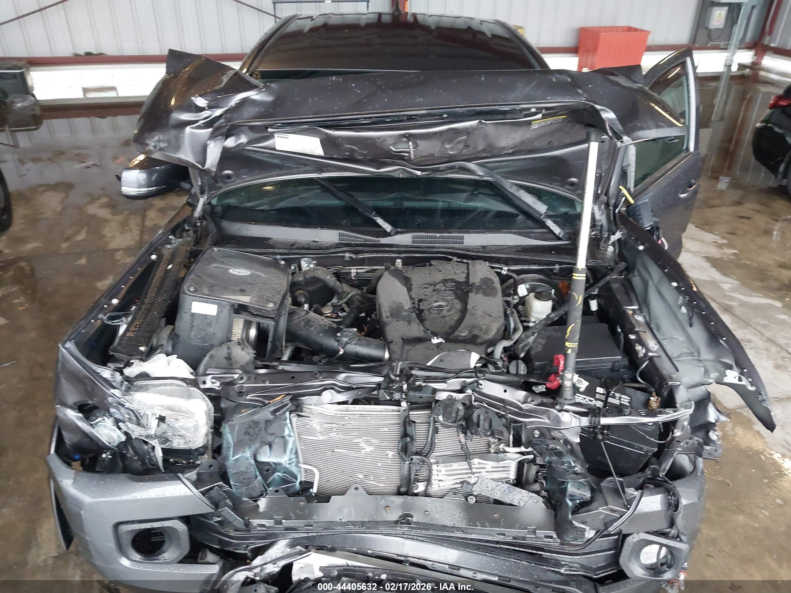 TOYOTA TACOMA image 10
