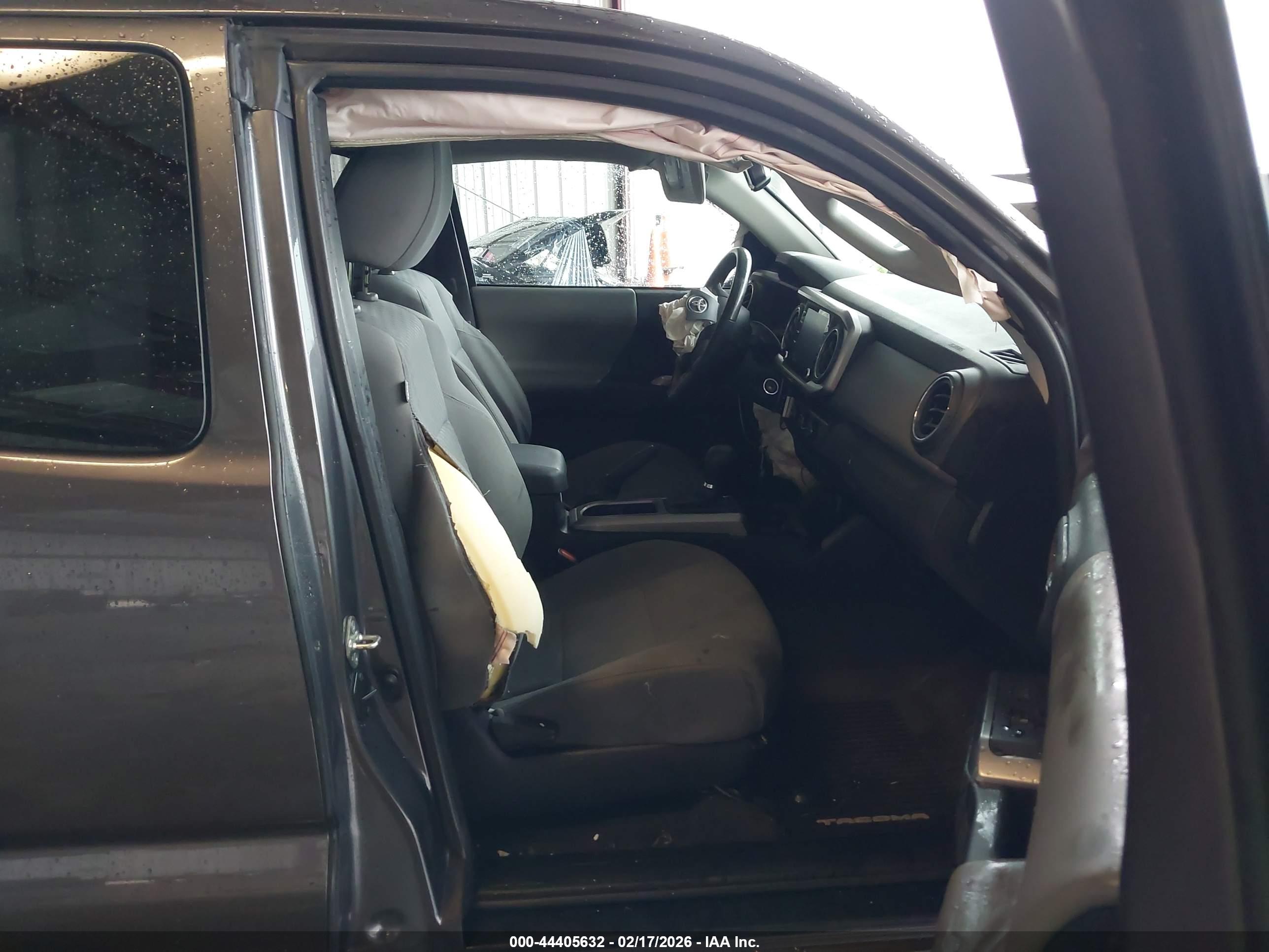 TOYOTA TACOMA image 5
