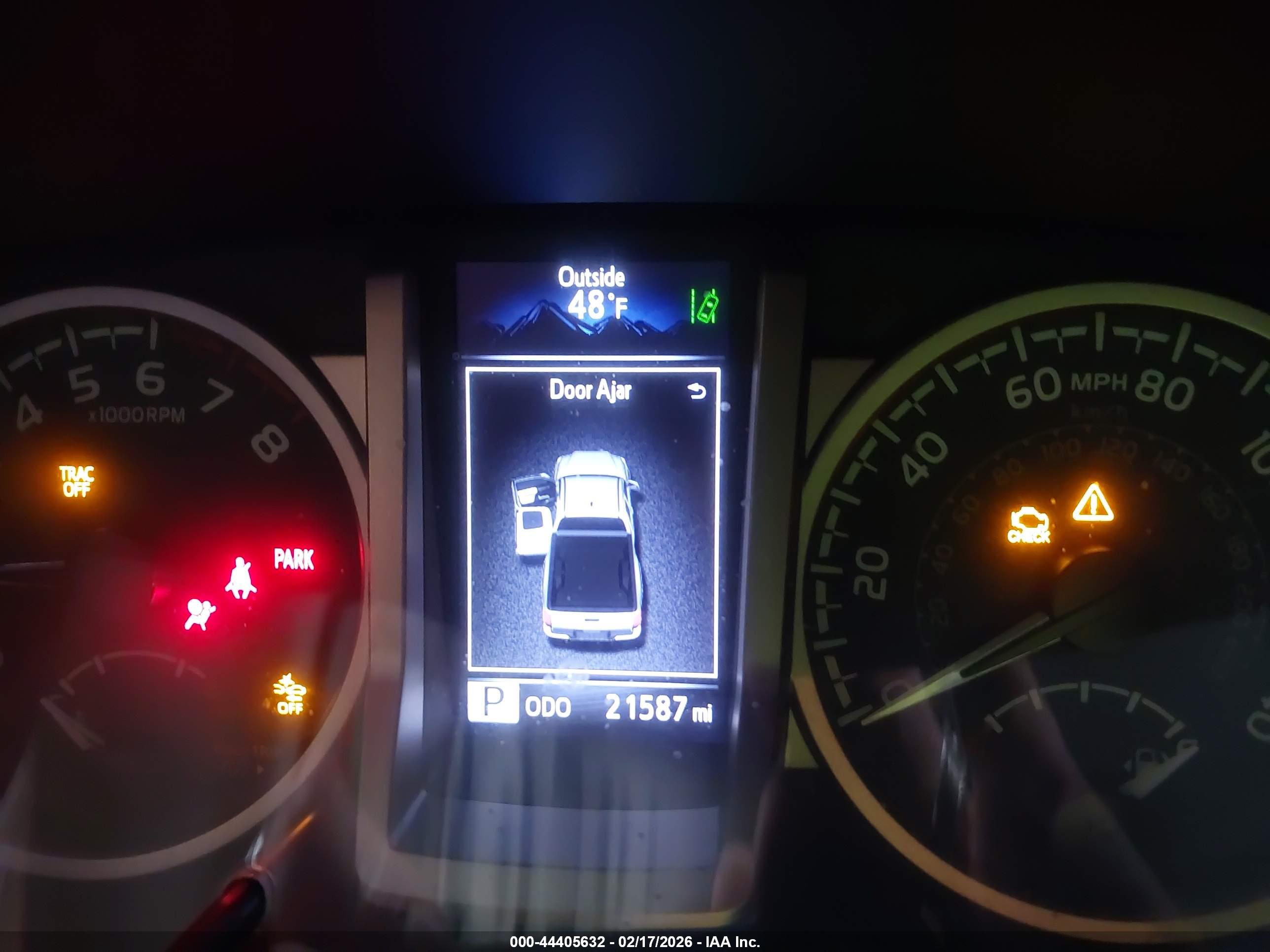 TOYOTA TACOMA image 7