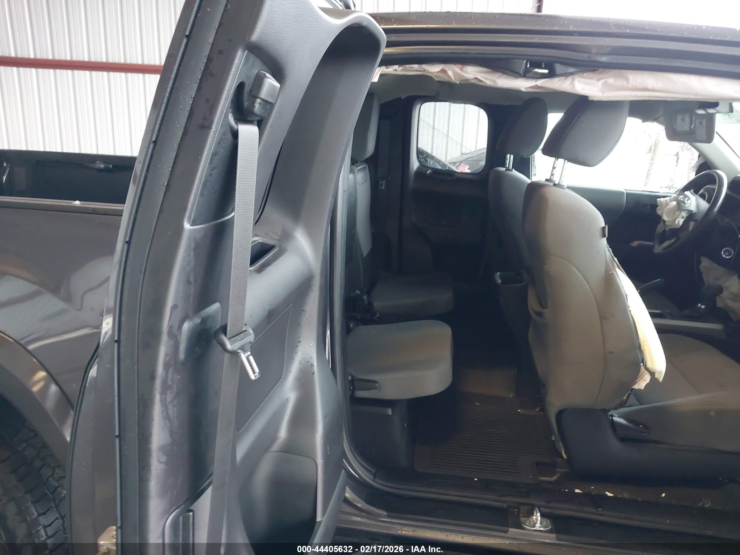 TOYOTA TACOMA image 8