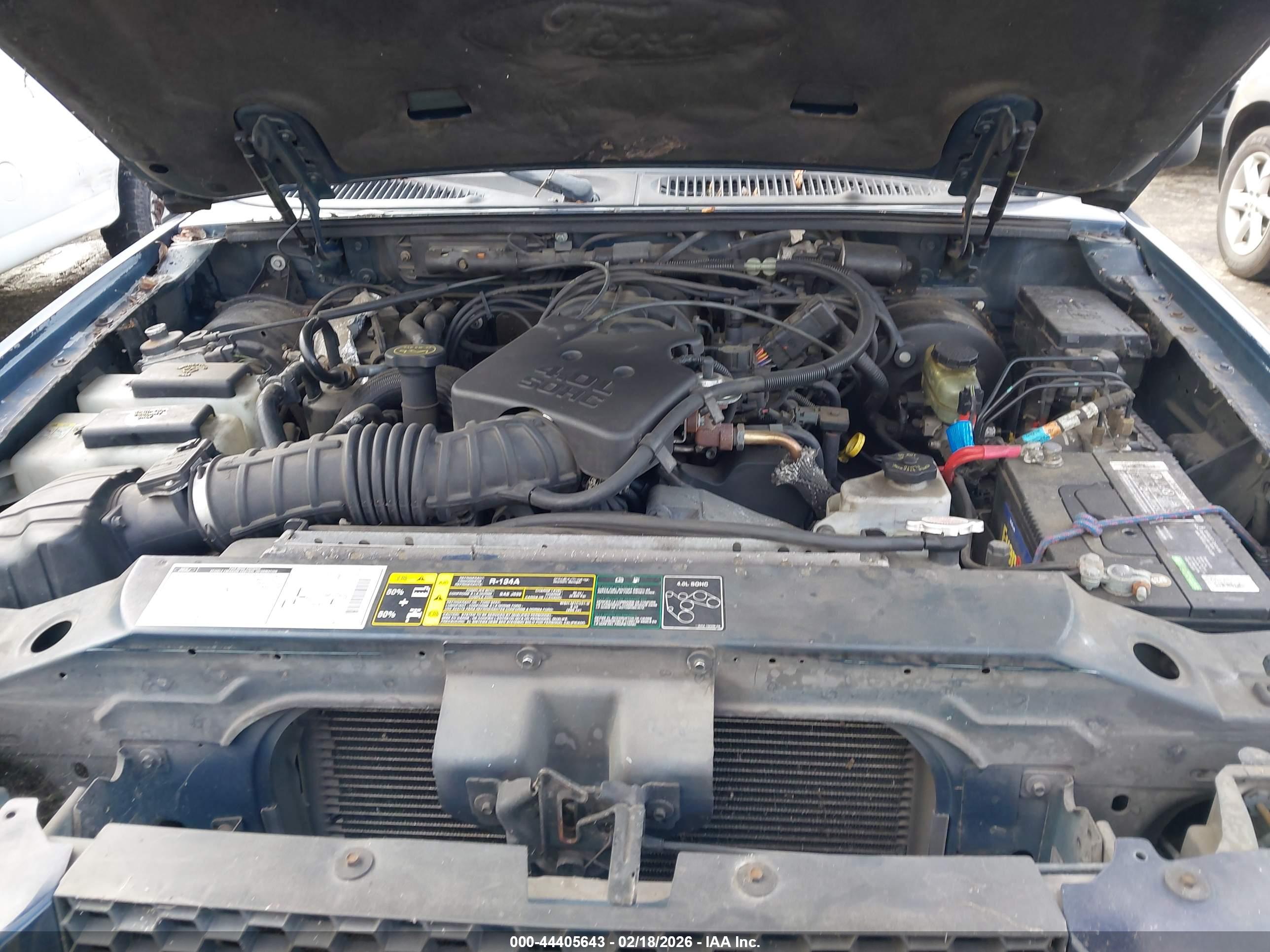 FORD EXPLORER image 10