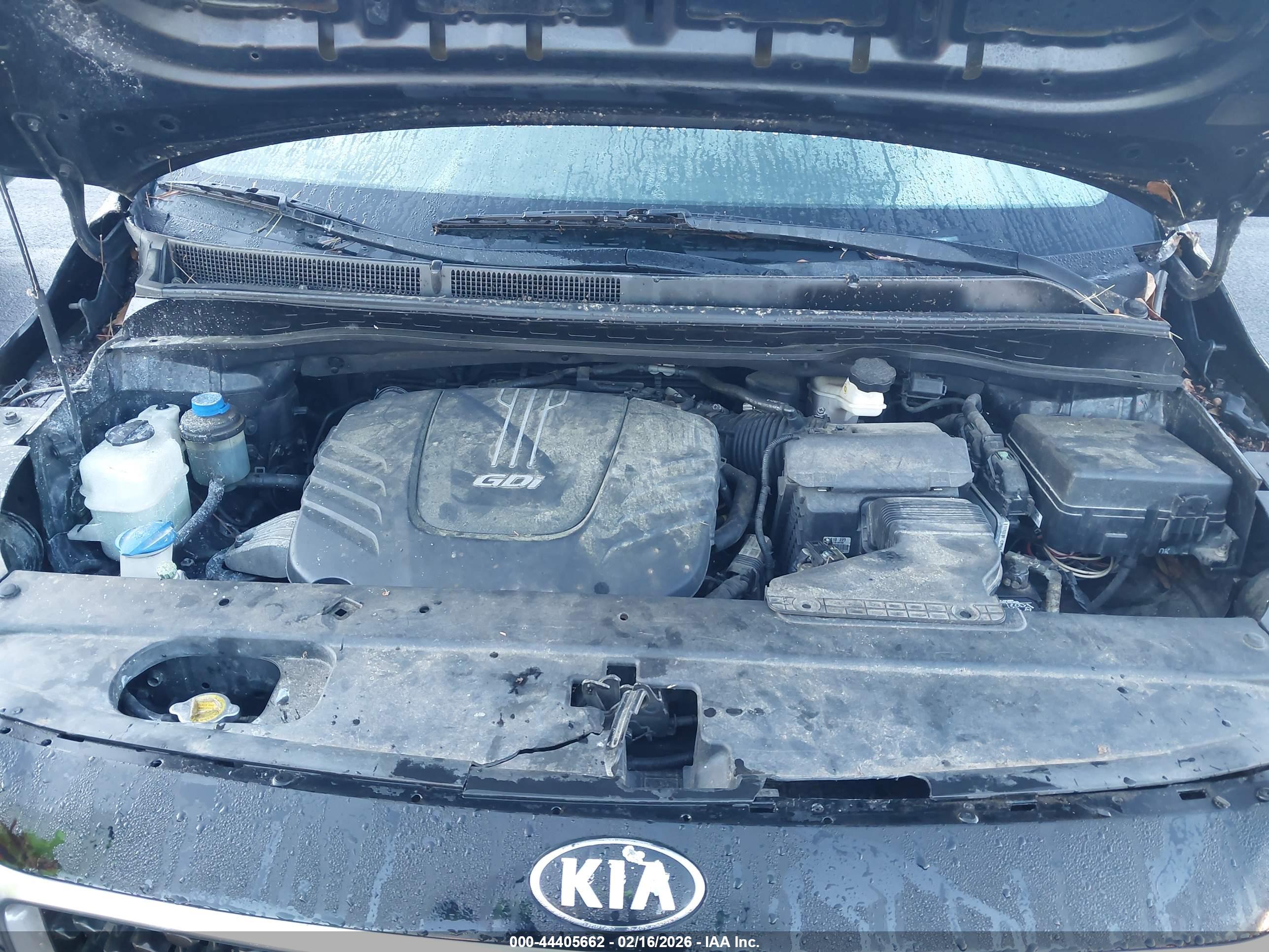 KIA SEDONA image 10
