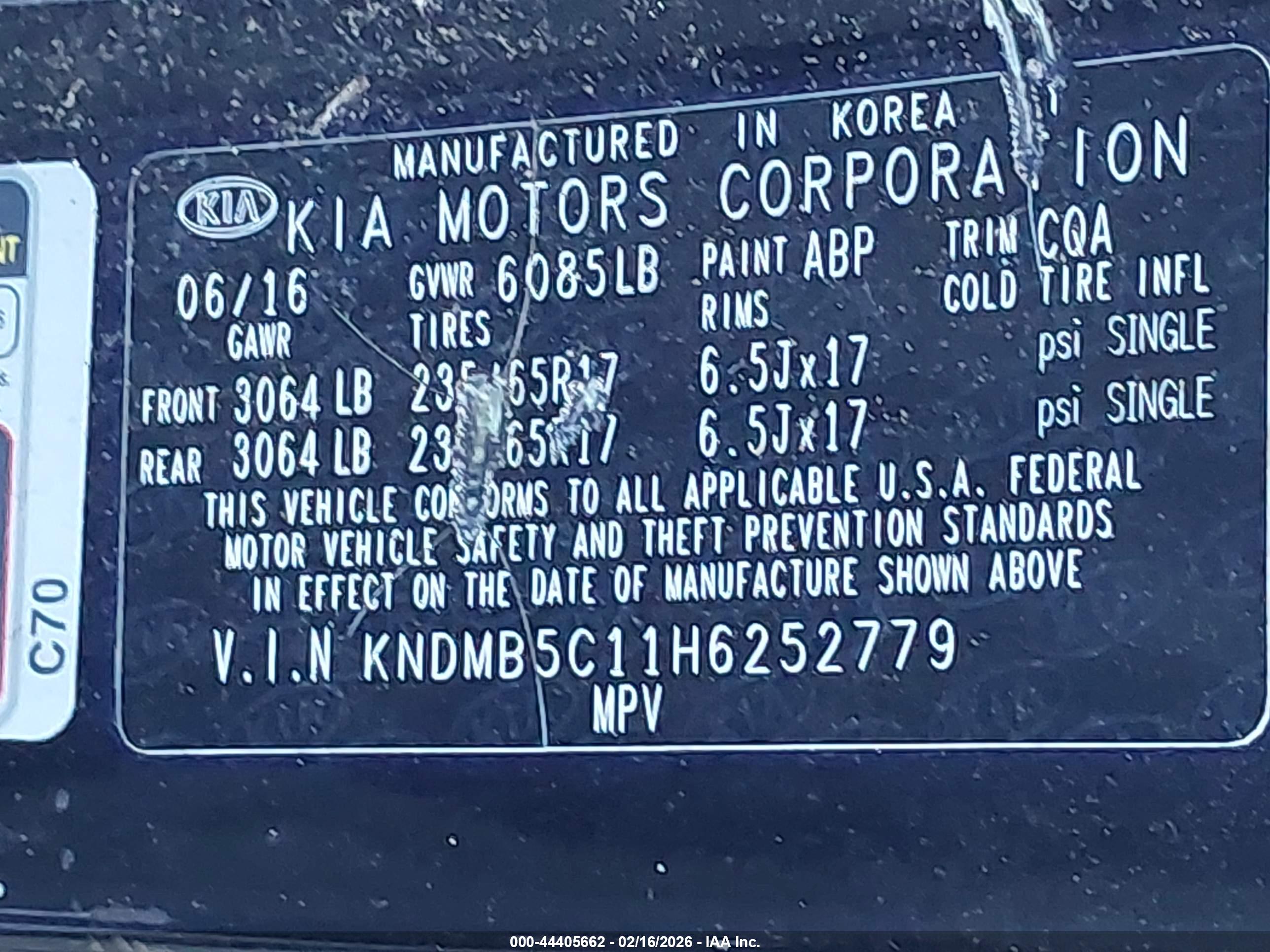 KIA SEDONA image 9